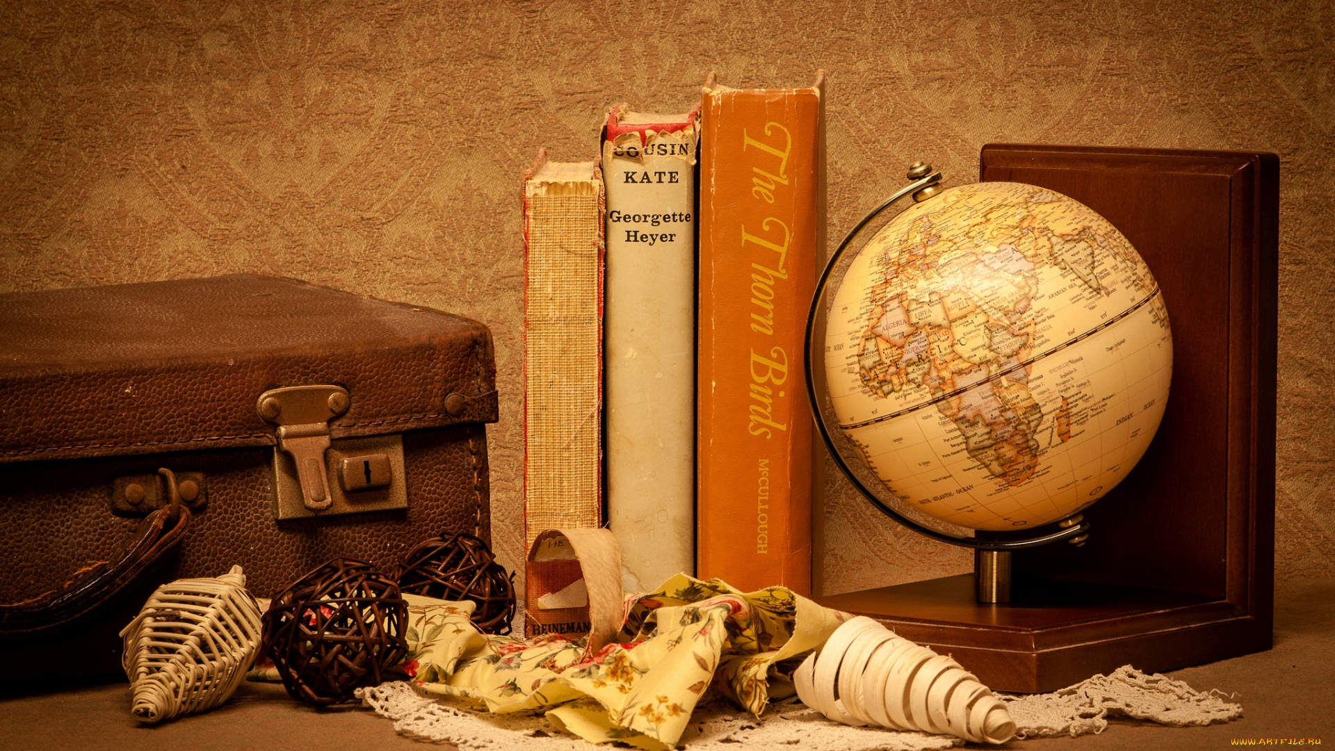 разное, глобусы, карты, глобус, книги, чемодан