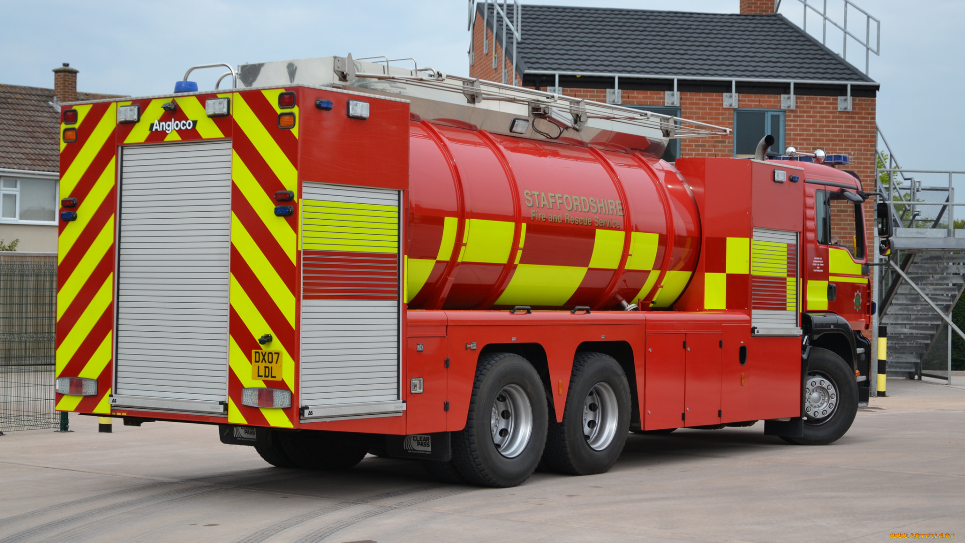 автомобили, пожарные, машины, автомобиль, пожарный, спецтехника, красный, колеса, дорога