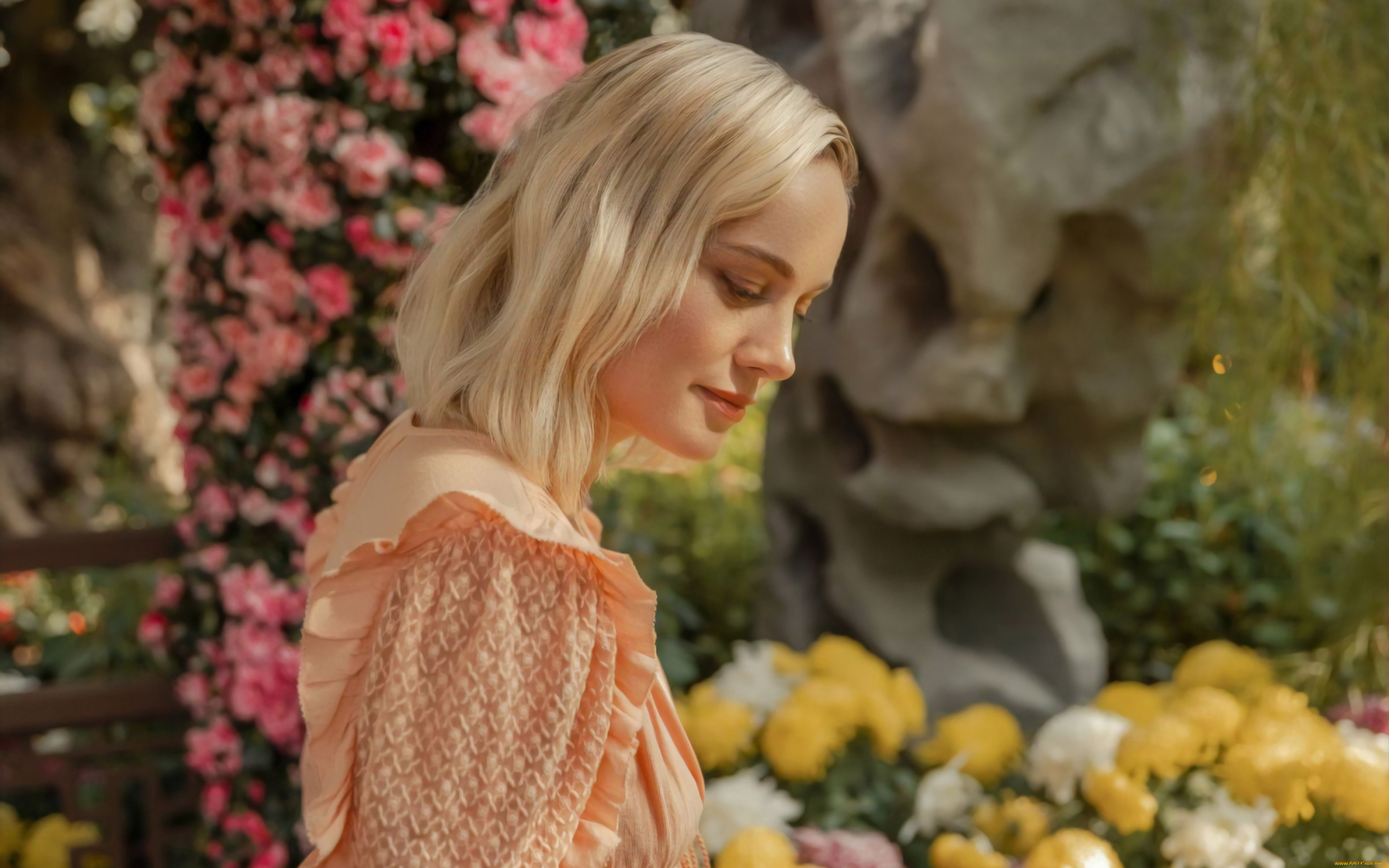 девушки, brie, larson, сад, блондинка