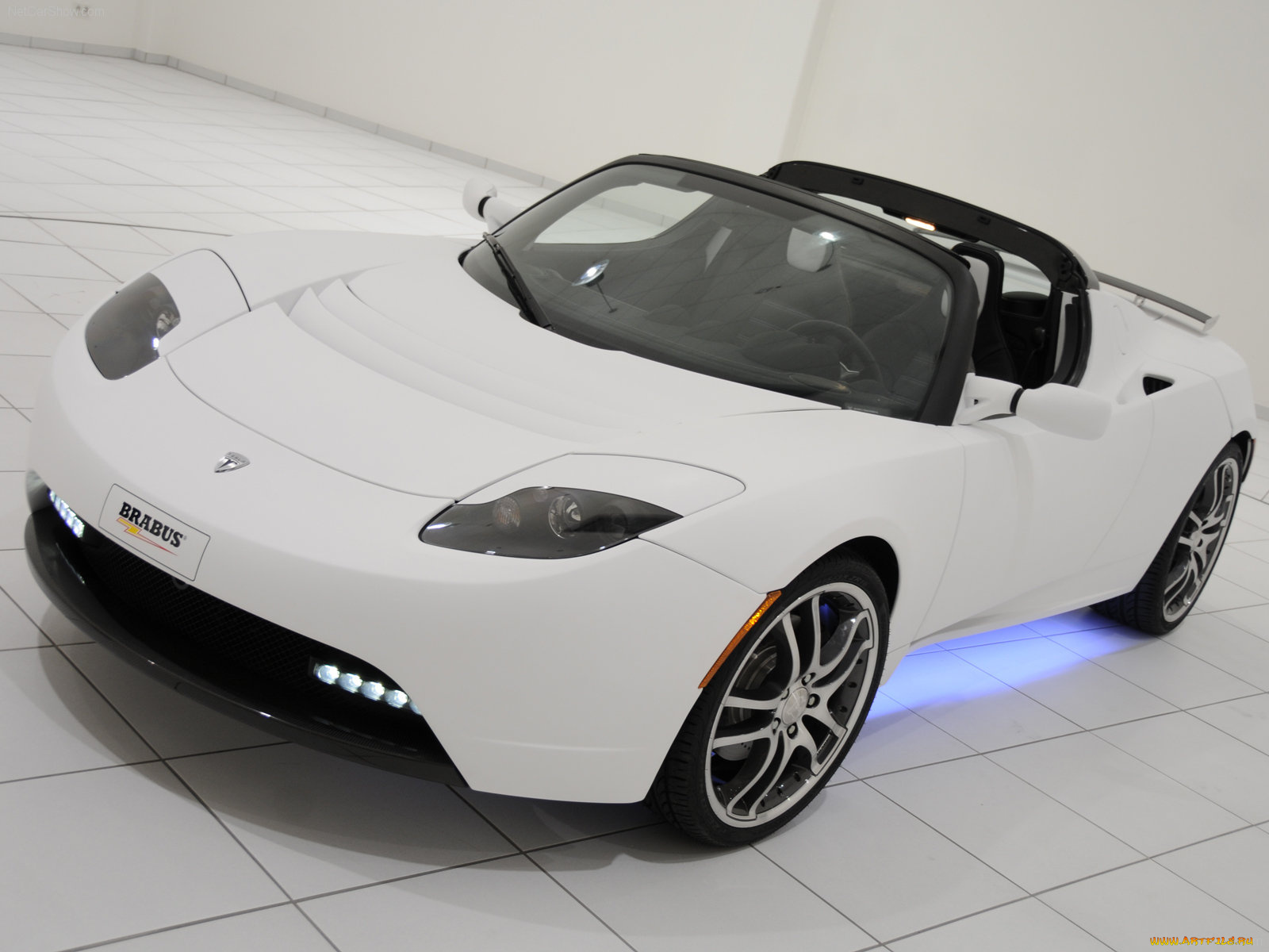 автомобили, tesla