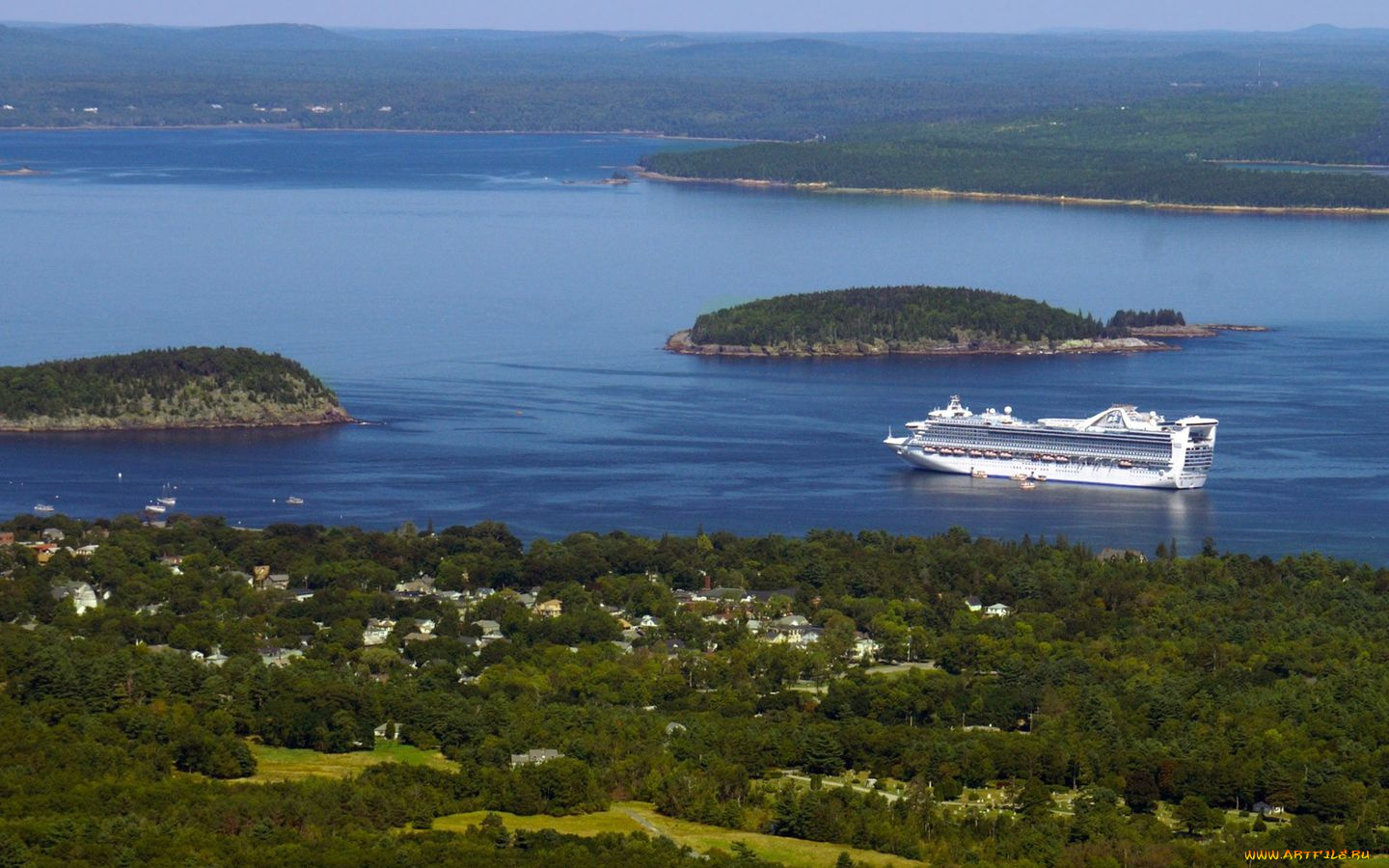 корабли, лайнеры