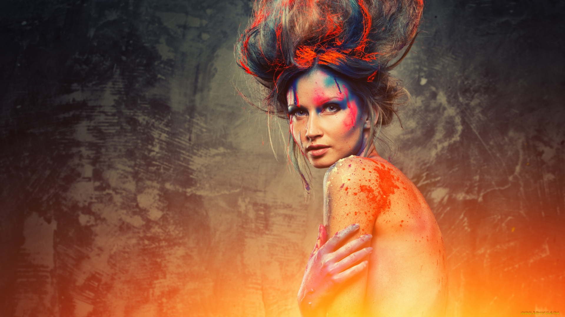 девушки, -unsort, , креатив, свечение, шатенка, голубоглазая, краски, взгляд, брызги, девушка