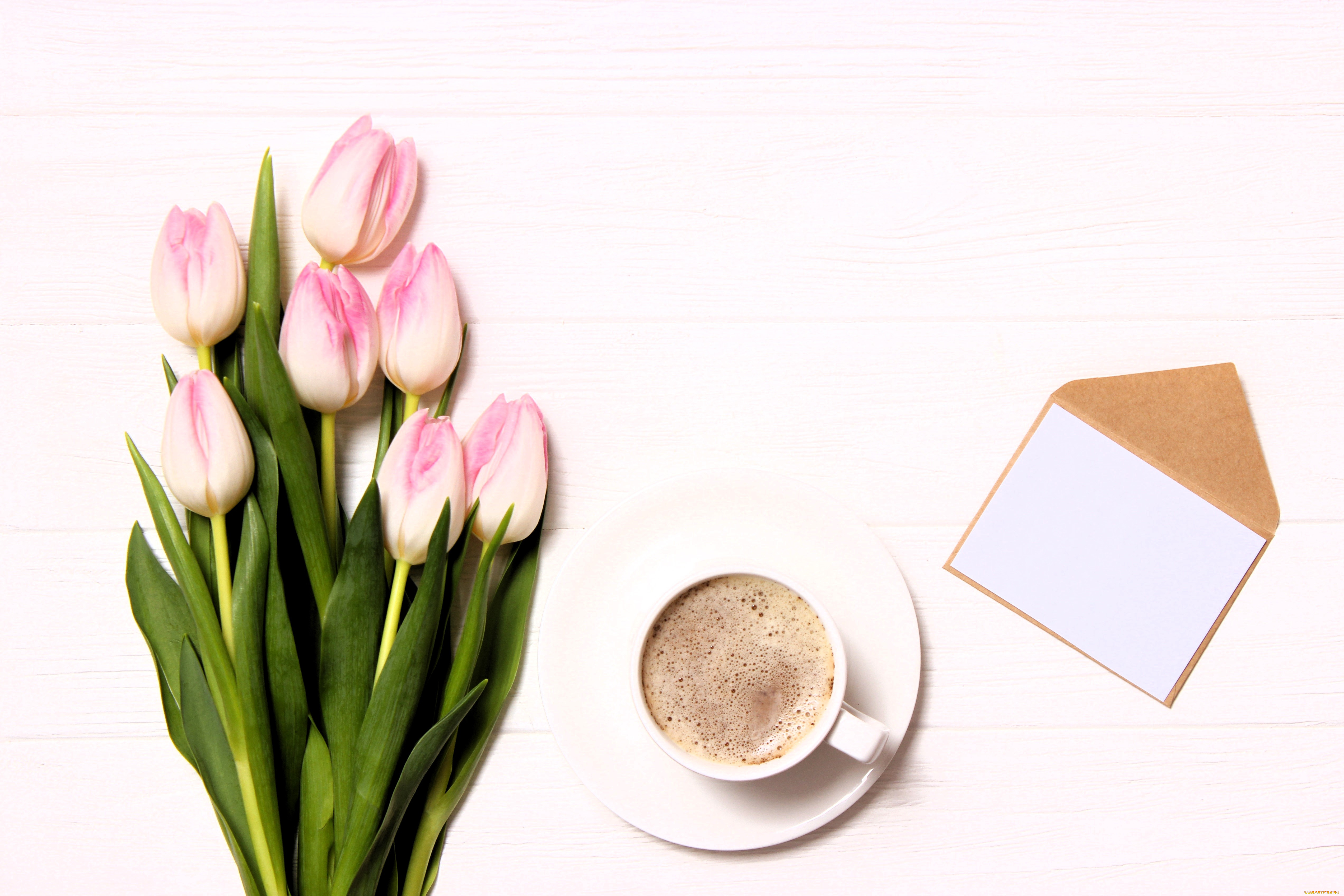 праздничные, международный, женский, день, -, 8, марта, тюльпаны, букет, кофе, чашка, блюдце, конверт