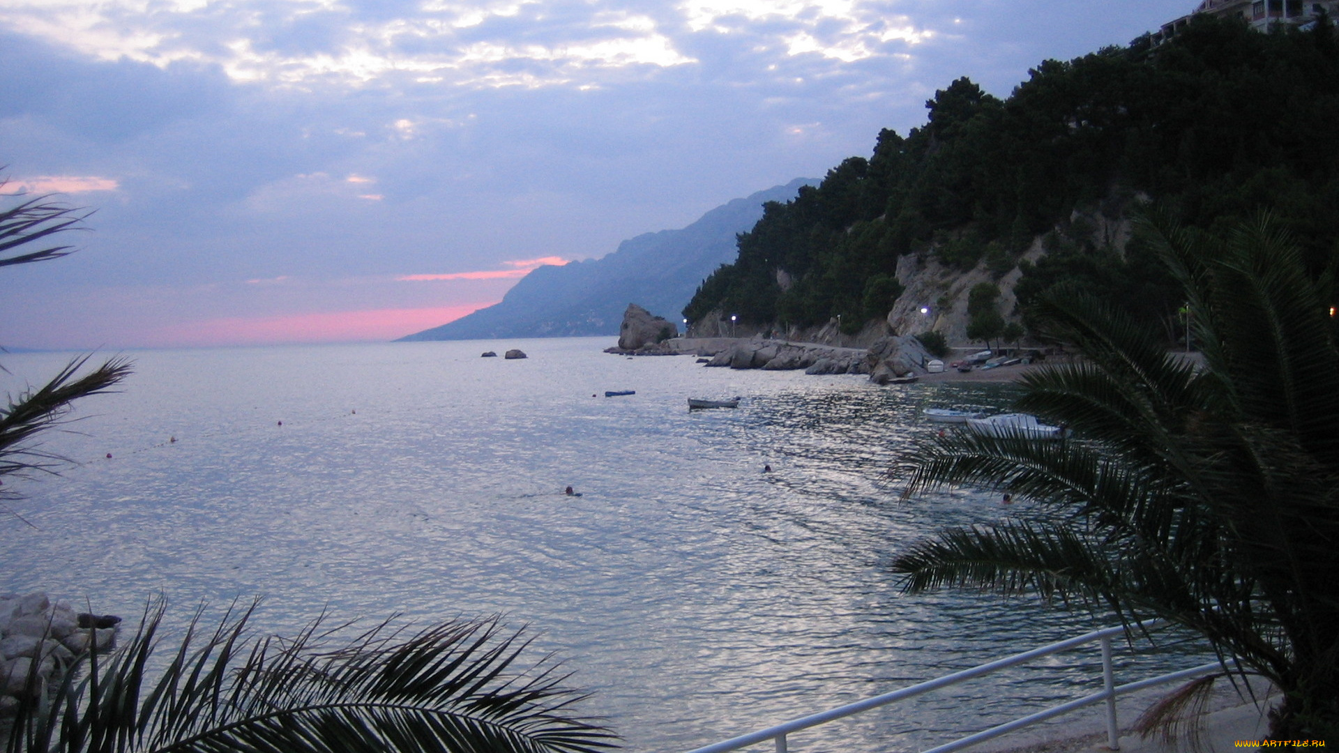 природа, побережье, вечер, море, горы, пальмы