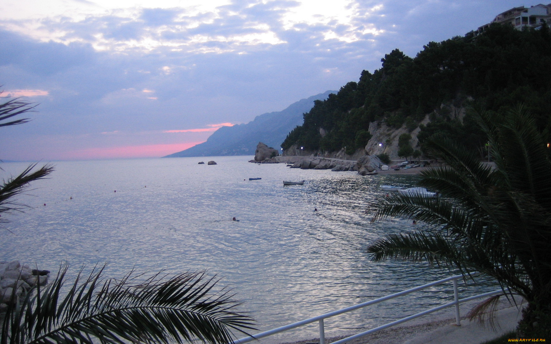природа, побережье, вечер, море, горы, пальмы