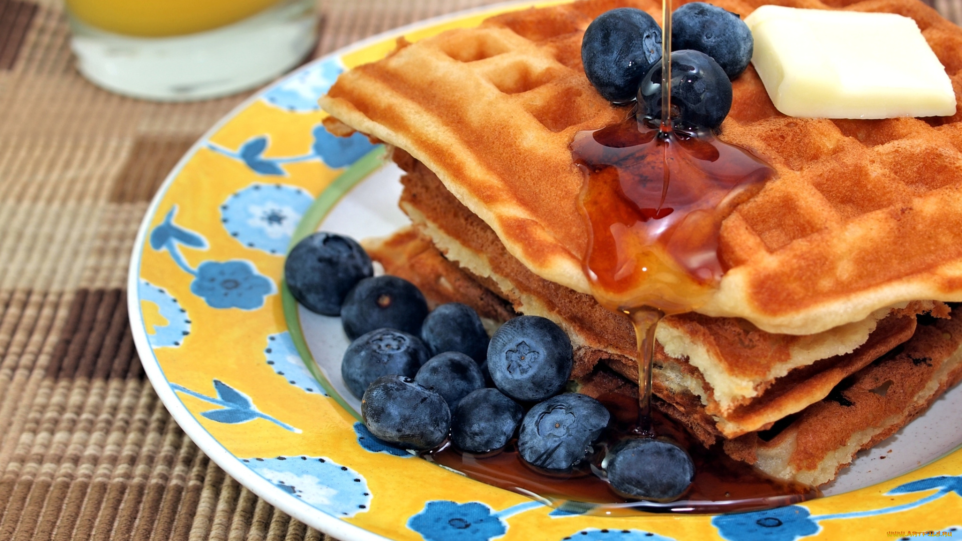 еда, блины, оладьи, голубика, мед