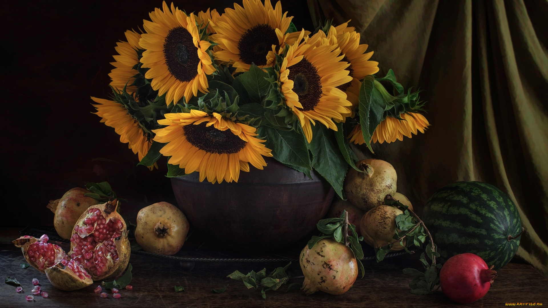еда, натюрморт, подсолнухи, букет, гранаты