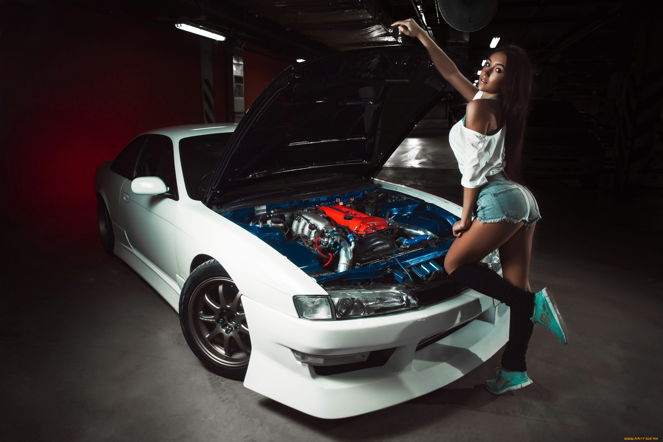 автомобили, -авто, с, девушками, шорты