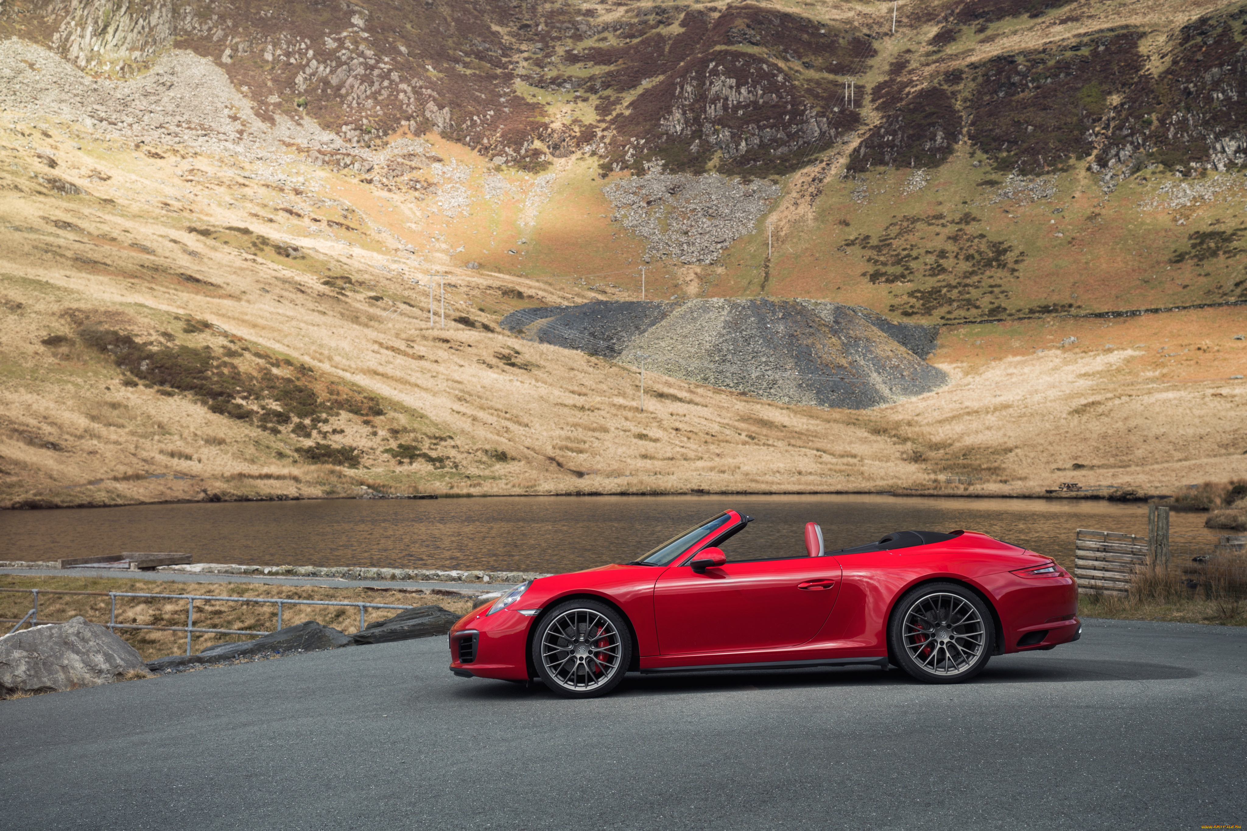 автомобили, porsche, cabriolet, красный, 2016г, 991, uk-spec, carrera, 4s, 911