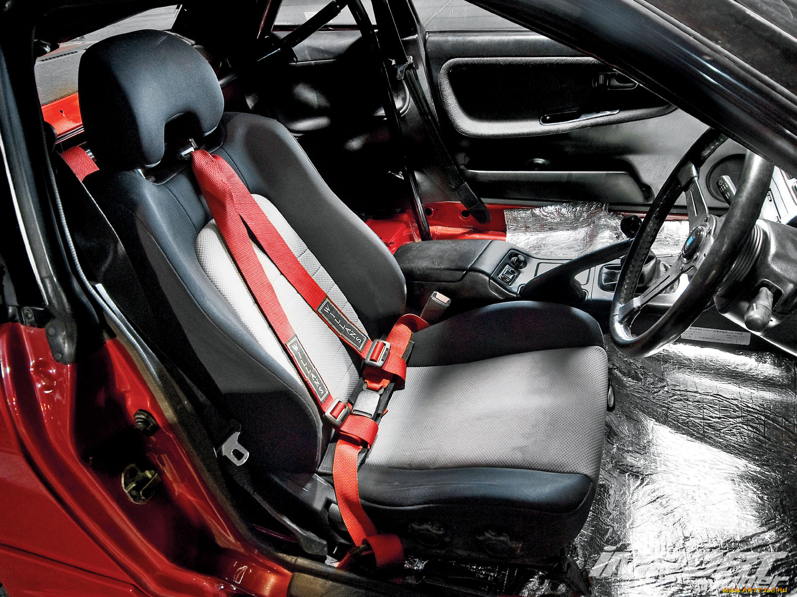 автомобили, интерьеры