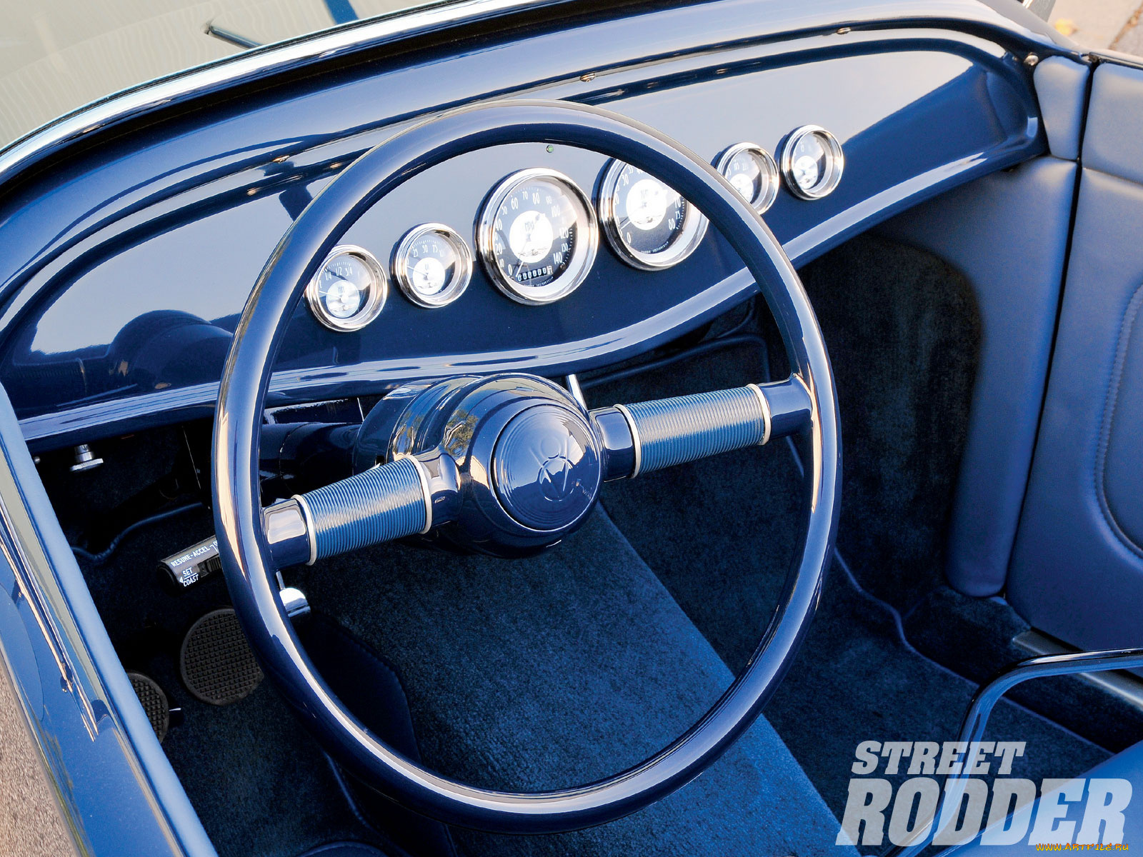 автомобили, спидометры, торпедо