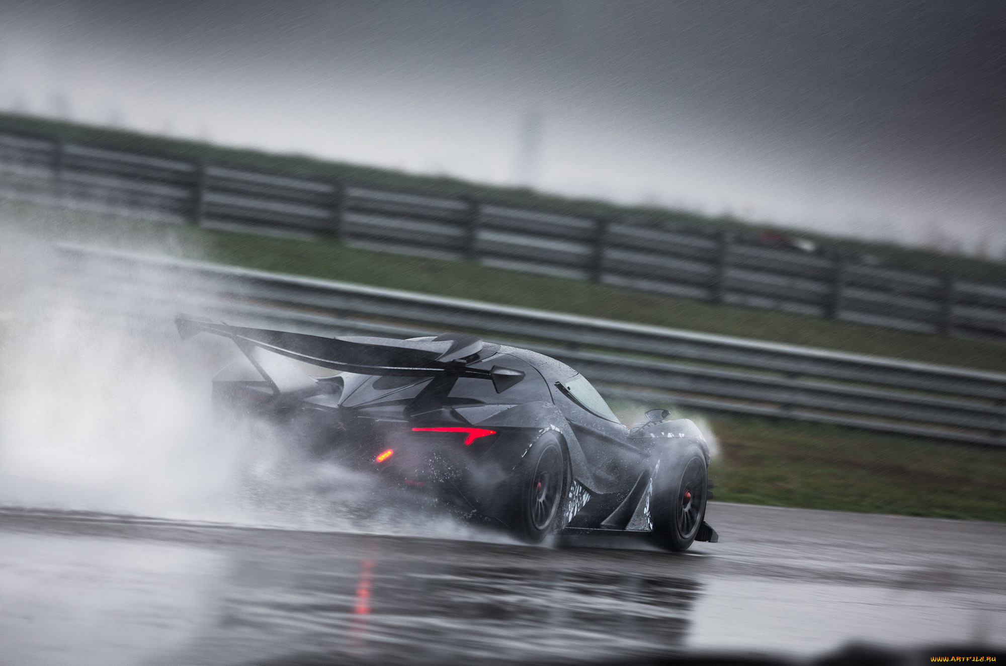 автомобили, apollo