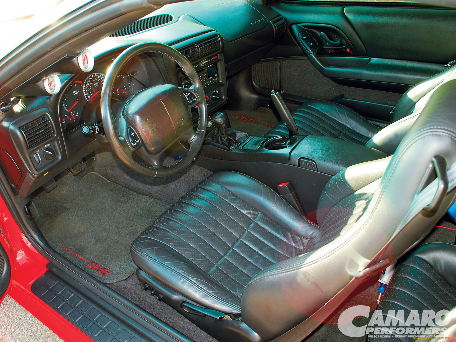 автомобили, интерьеры