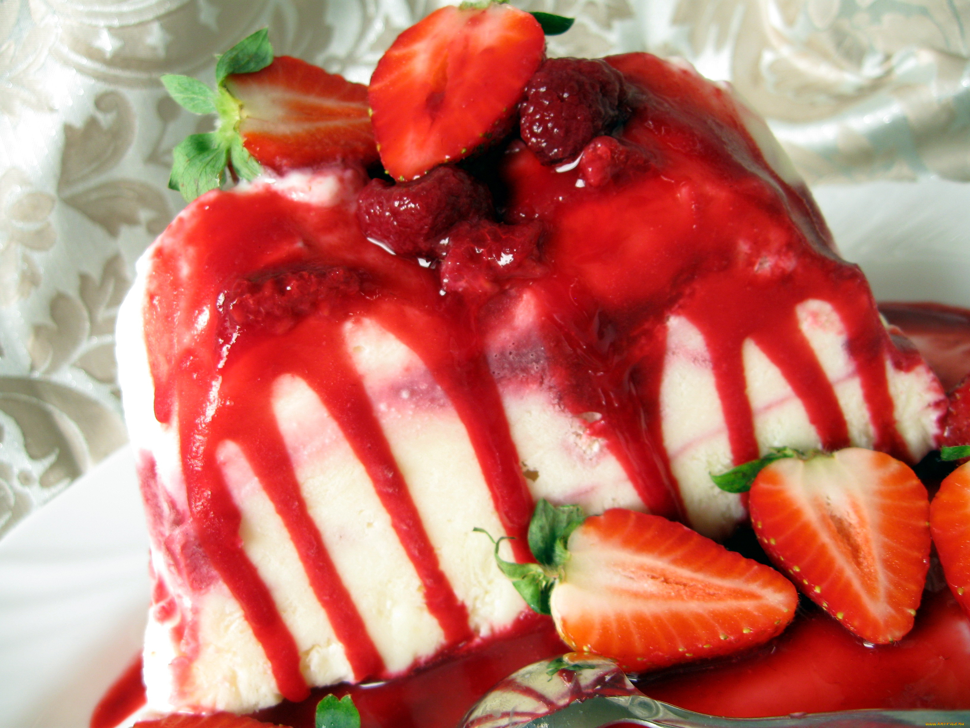 еда, мороженое, десерты, соус, клубника, десерт