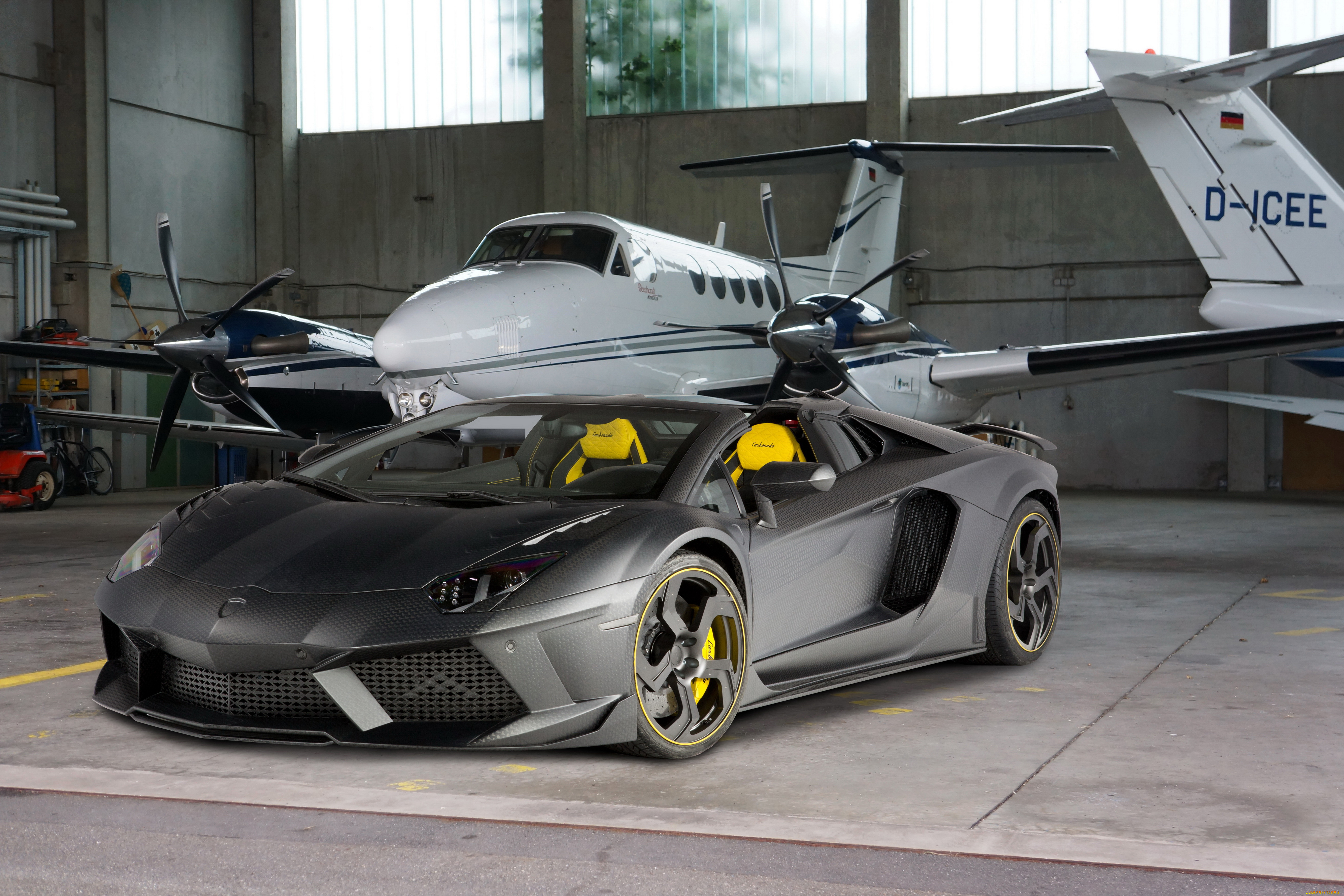 2014, mansory, carbonado, apertos, , lamborghini, aventador, lp700-4, автомобили, lamborghini, mansory, ангар, apertos, aventadorсерый, самолет, carbonado