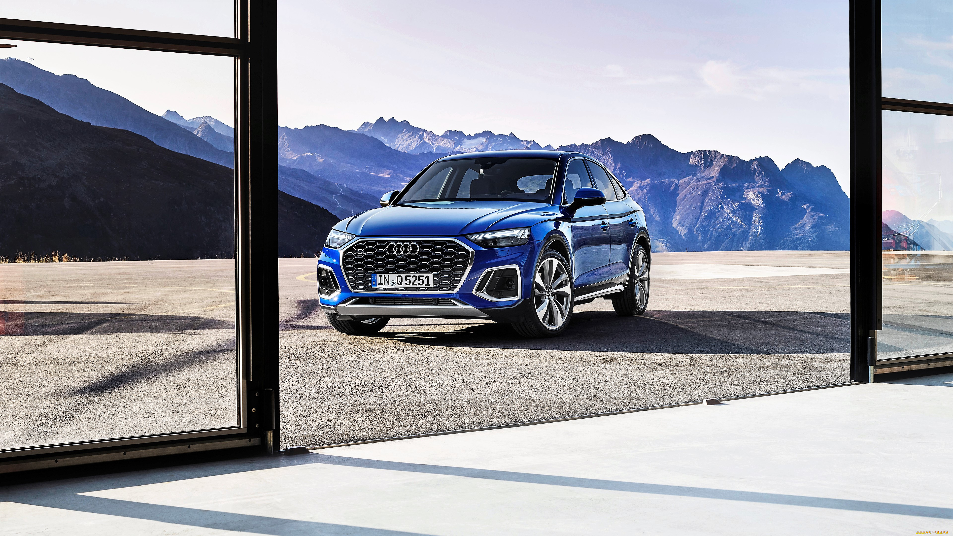 audi, q5, 2021, автомобили, audi, синий, горы, площадка