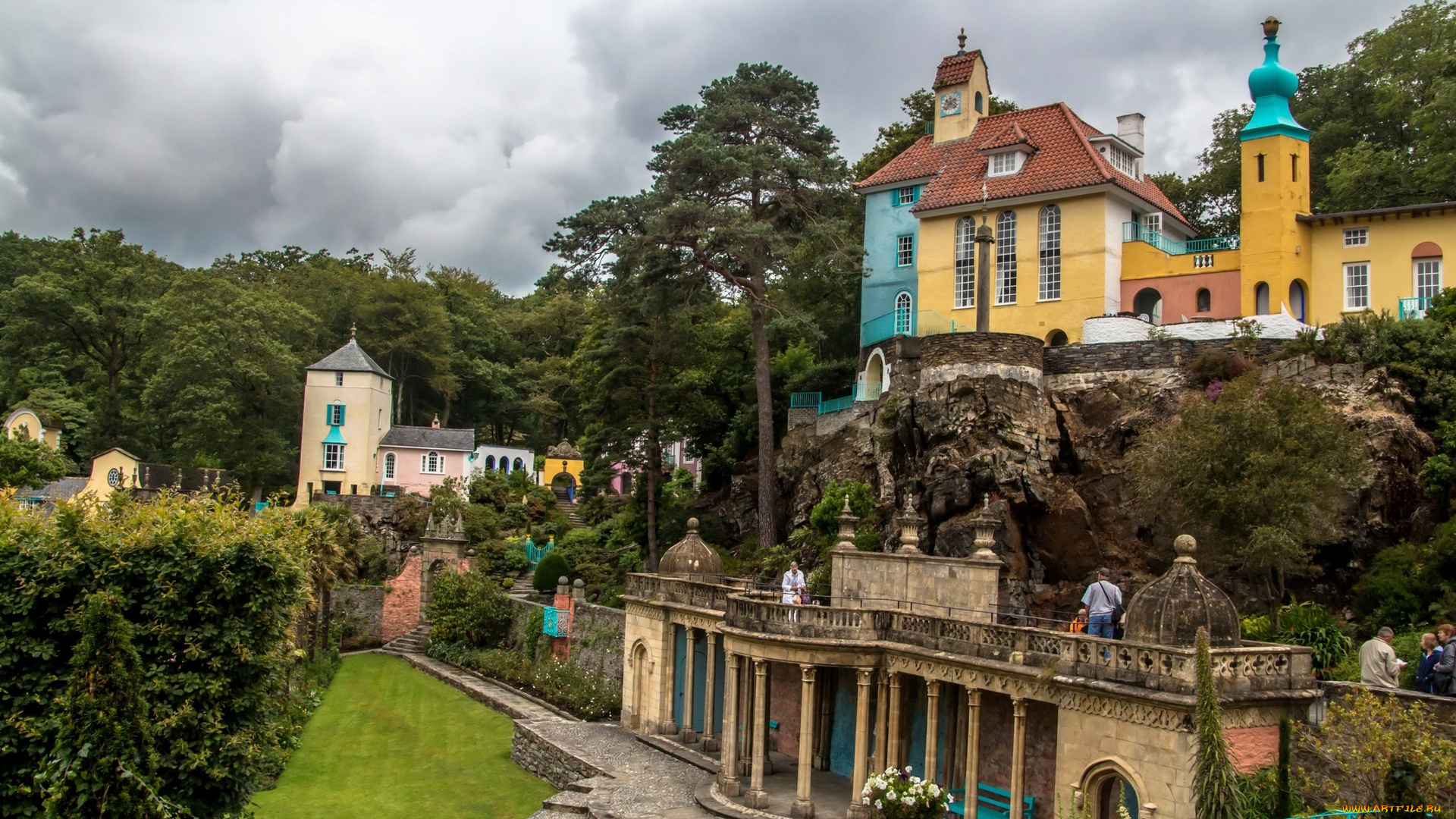 города, -, памятники, , скульптуры, , арт-объекты, деревья, здания, тучи