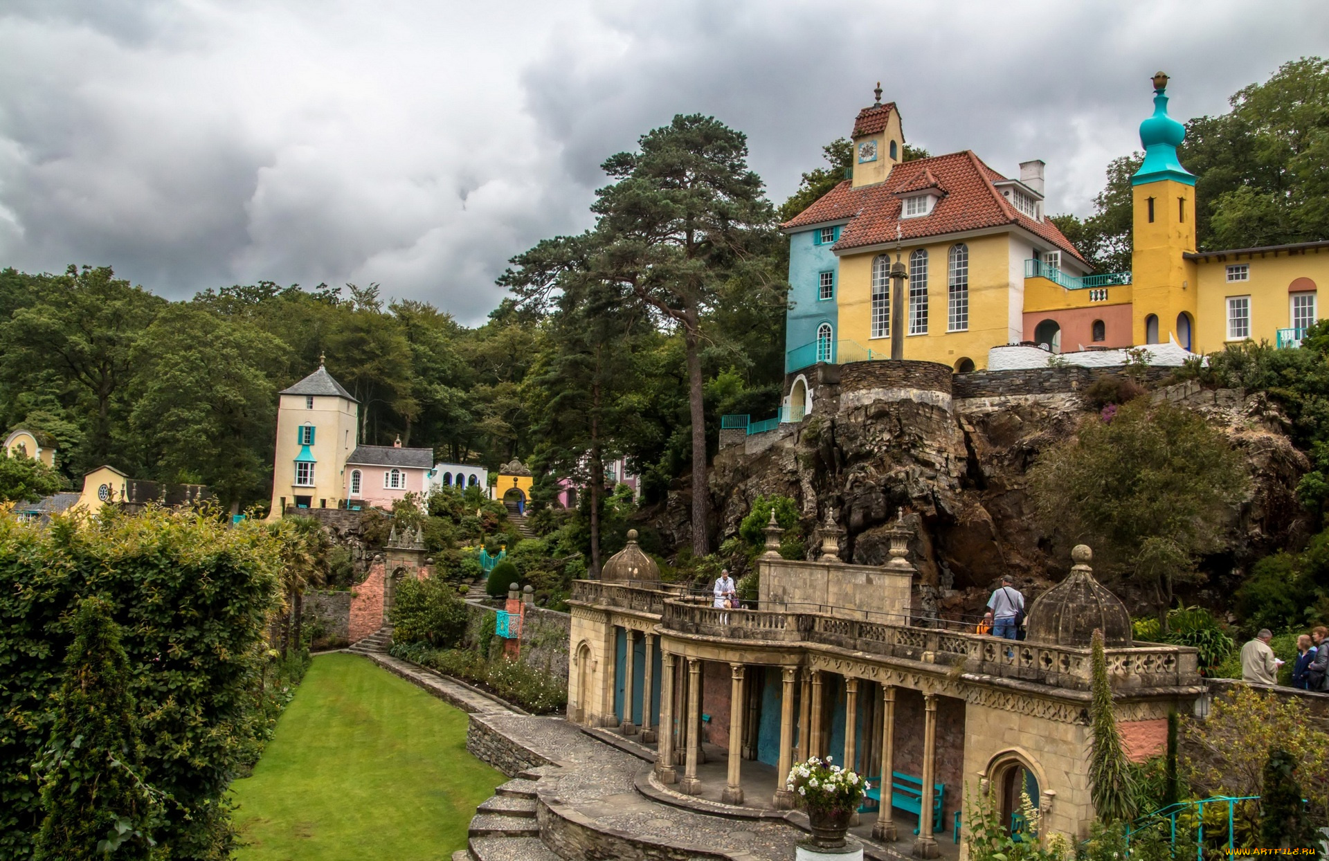 города, -, памятники, , скульптуры, , арт-объекты, деревья, здания, тучи