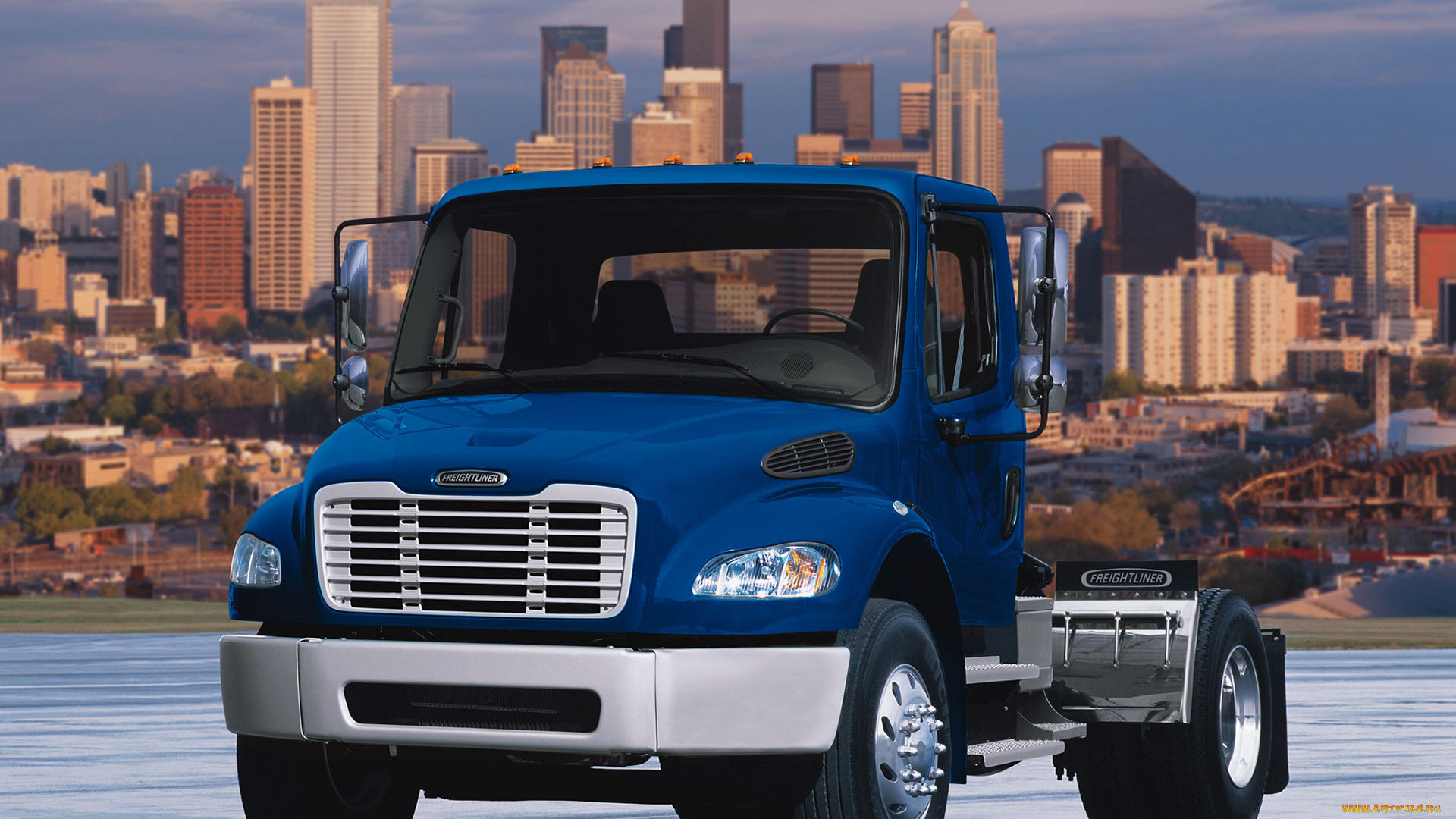 автомобили, freightliner