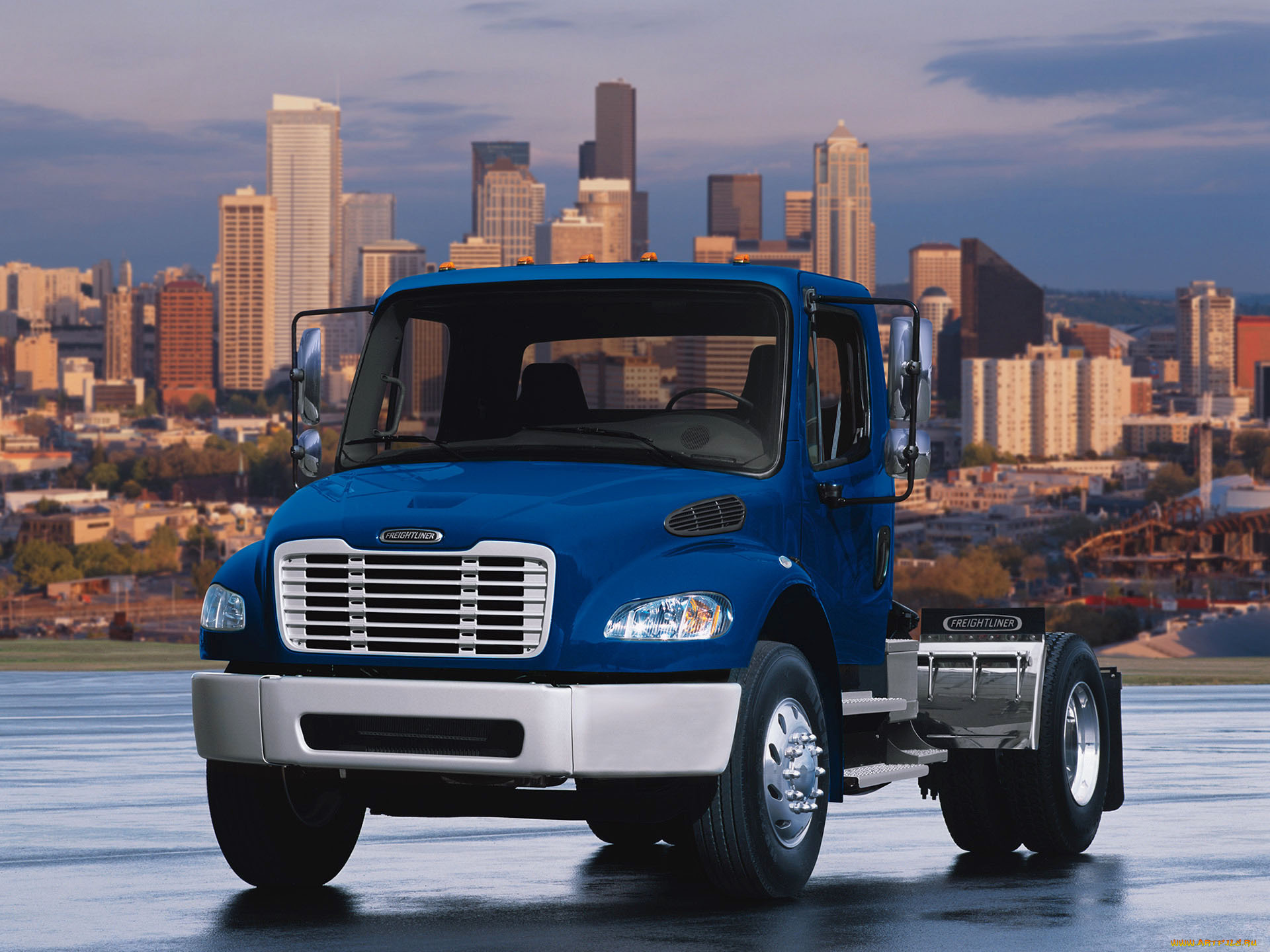 автомобили, freightliner