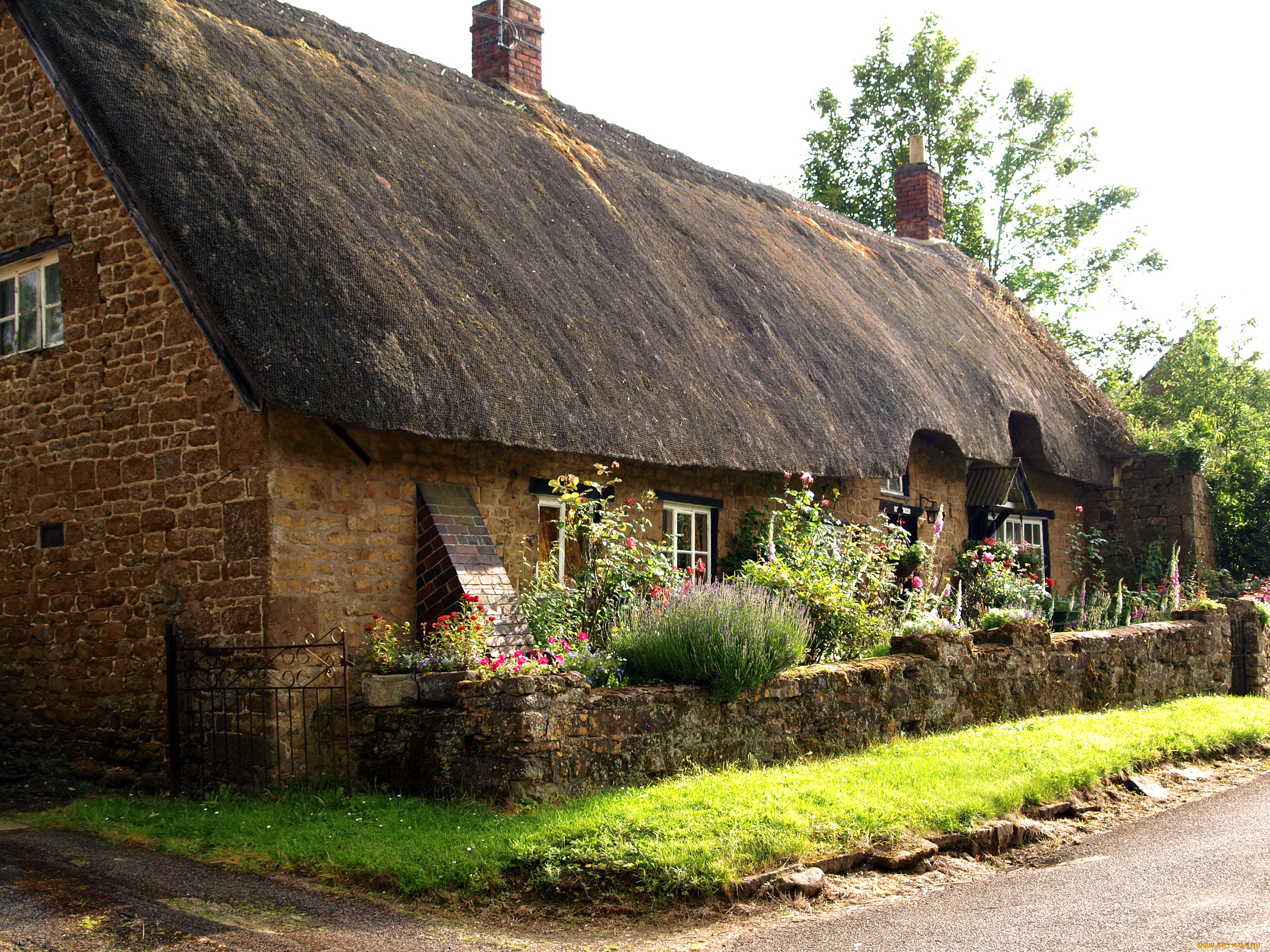 великобритания, оксфордшир, рокстон, города, здания, дома, дом, улица, цветы
