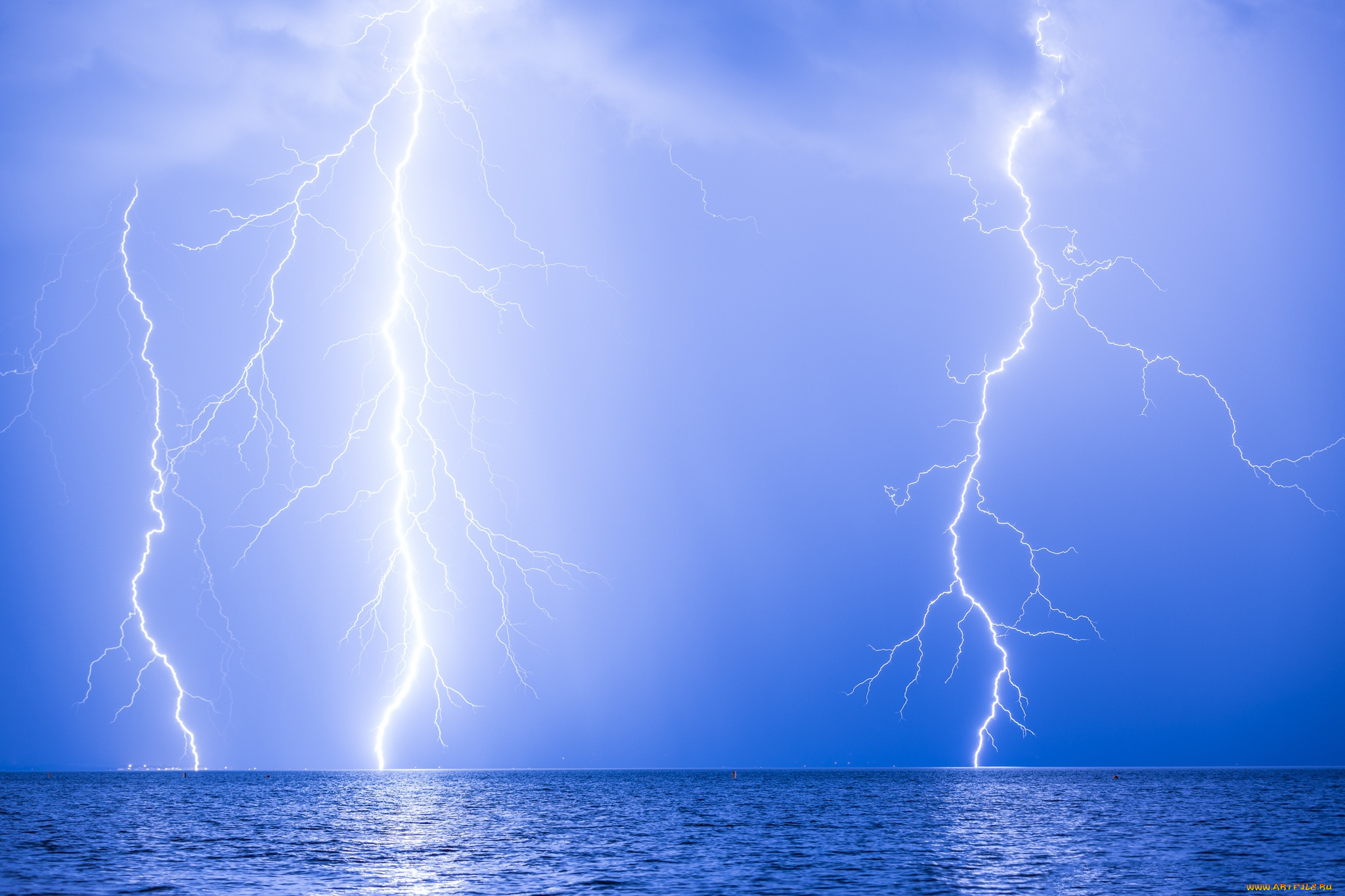природа, молния, , гроза, молнии, горизонт, океан