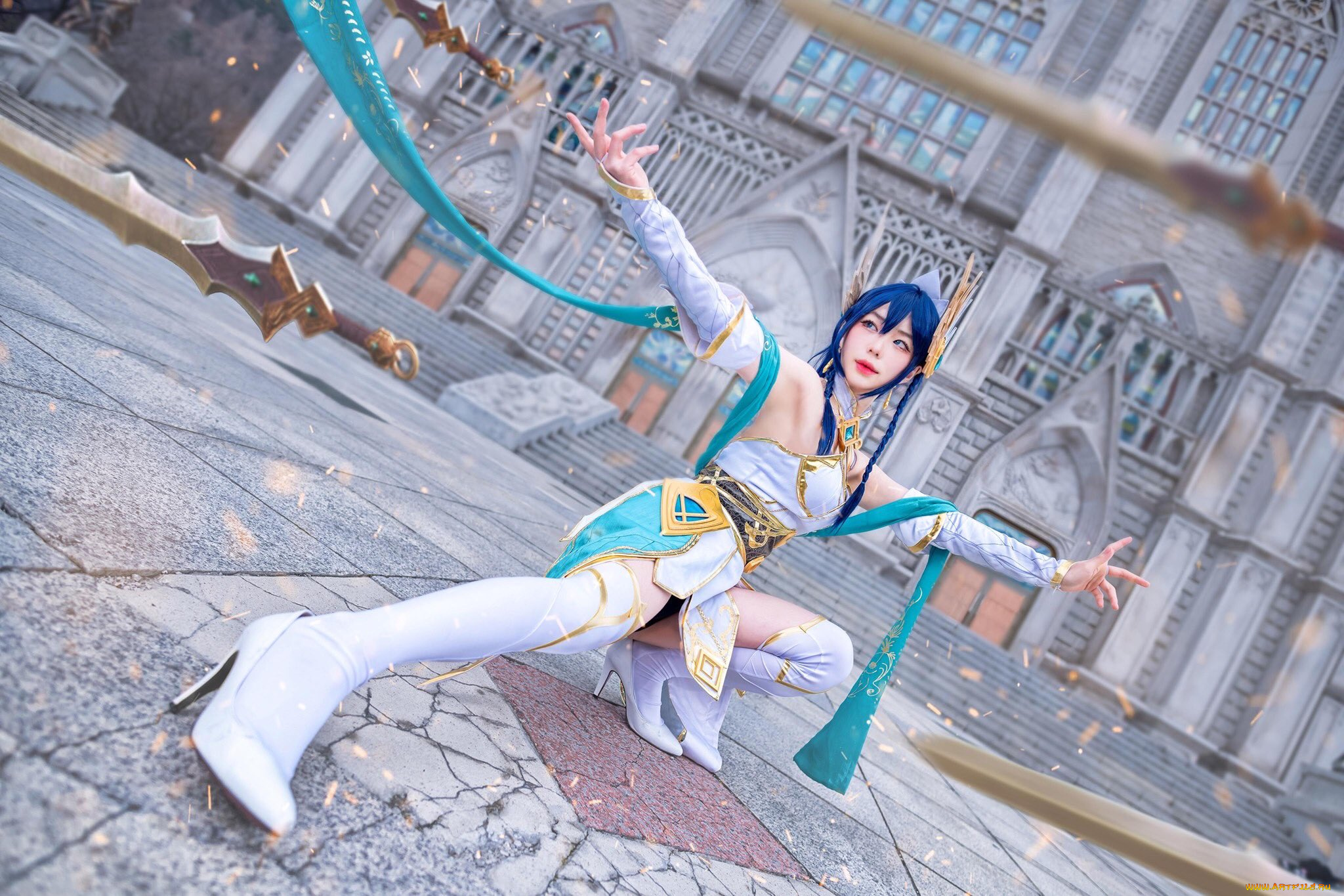 девушки, -, креатив, , косплей, костюм, двор, здание, оружие