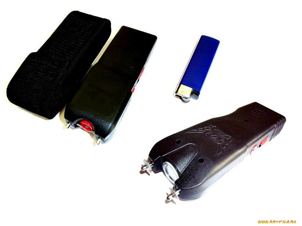 электрошокер, фонарик, оружие