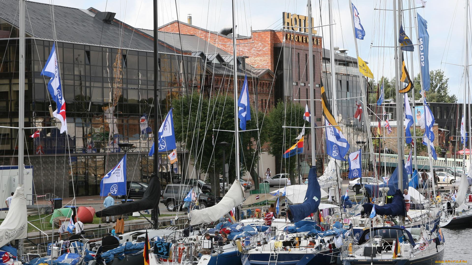 корабли, порты, причалы