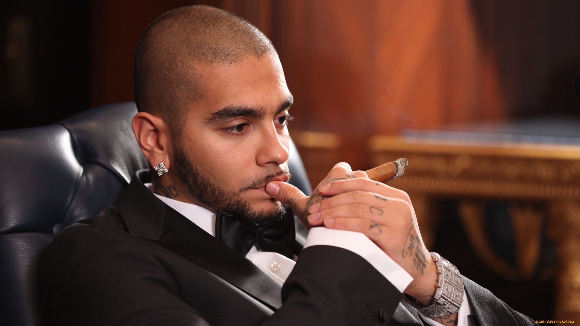 музыка, тимати, сигара, серьга, борода, усы