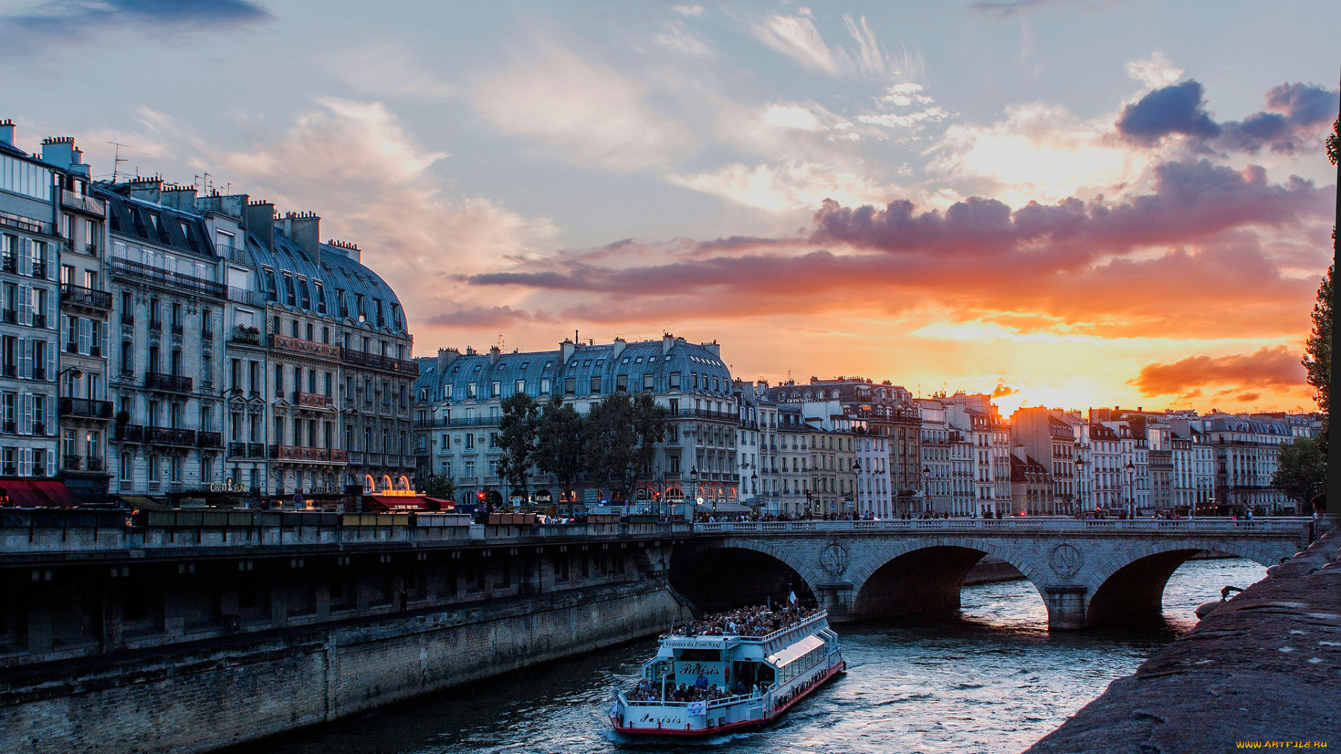 города, -, улицы, , площади, , набережные, здания, дома, река, пароход, набережная