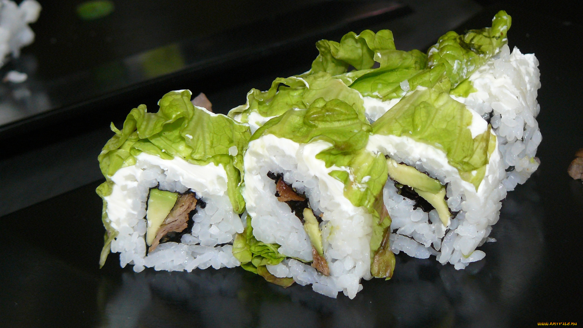 еда, рыба, , морепродукты, , суши, , роллы, рис, ломтики, морепродукты, японская, кухня, Япония, суши, japan, food, авокадо, листья, суси, роллы, sushi, салат