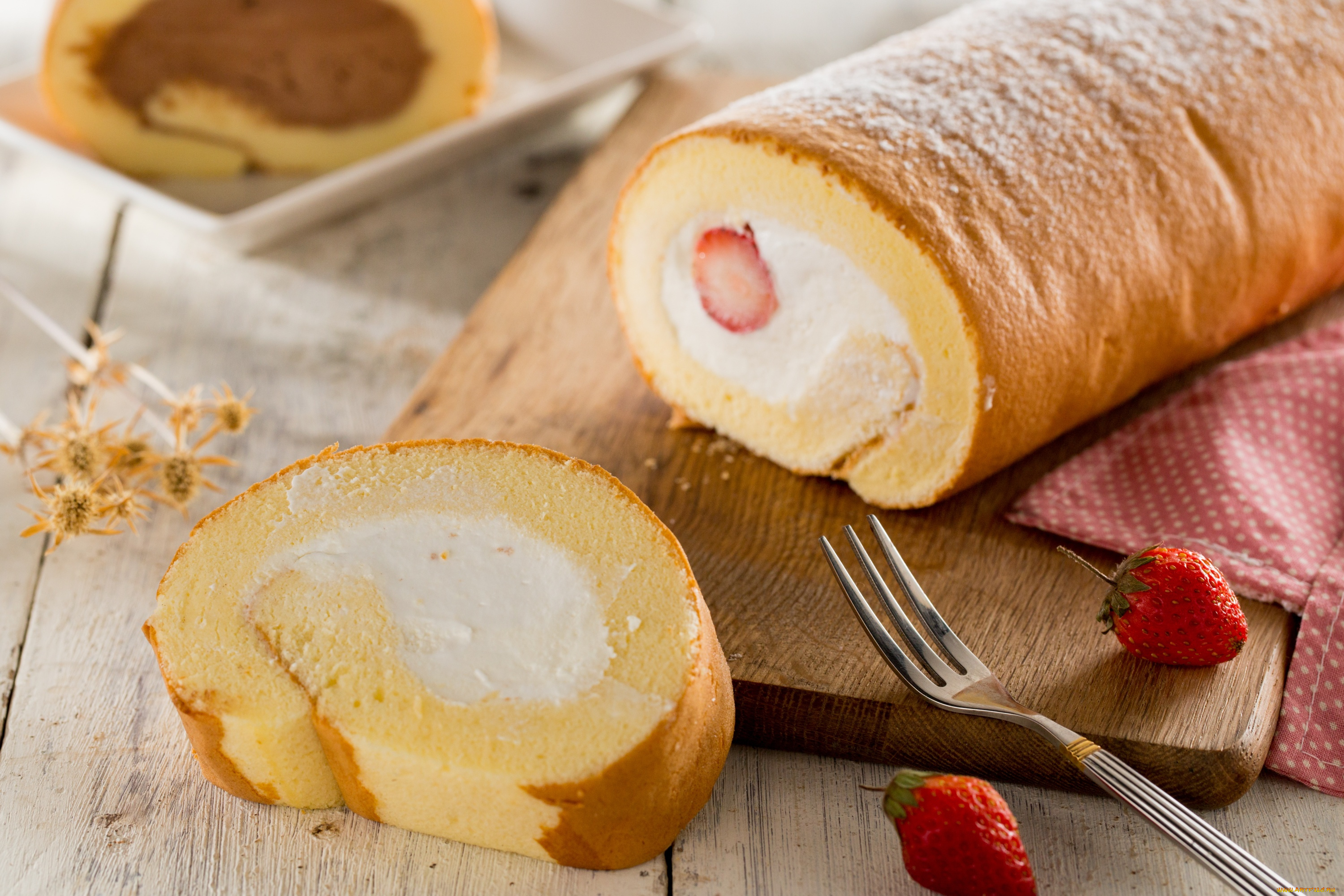 еда, пирожные, , кексы, , печенье, клубника, крем, десерт, бисквит, рулет