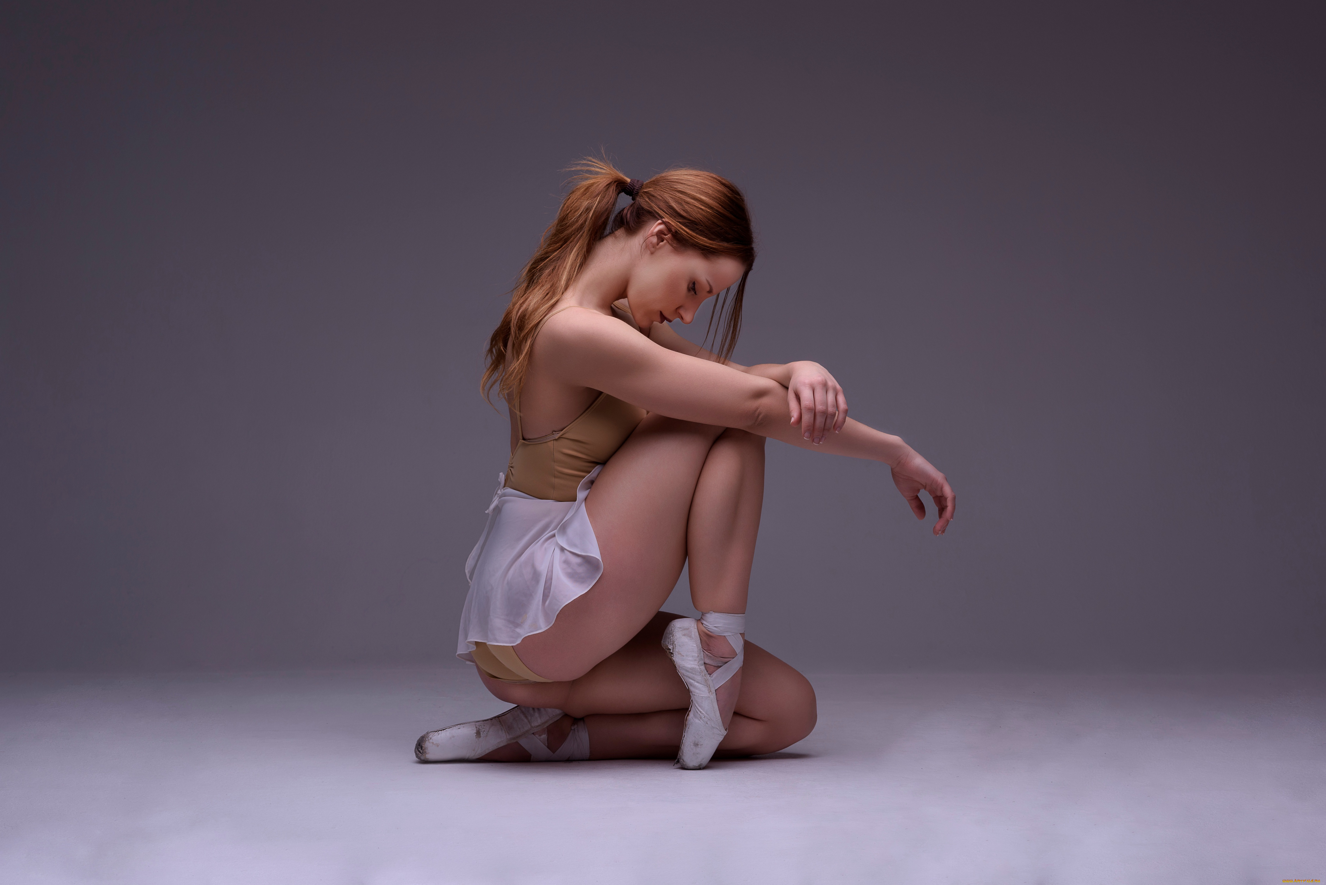 девушки, -, брюнетки, , шатенки, девушка, женщина, шатенка, темноволосая, сексуальная, модель, звезда, обувь, одежда, бельё, колготки, чулки, аксессуары, и, множество, всяческих, елементов, на, картинке, фотографий, изображении