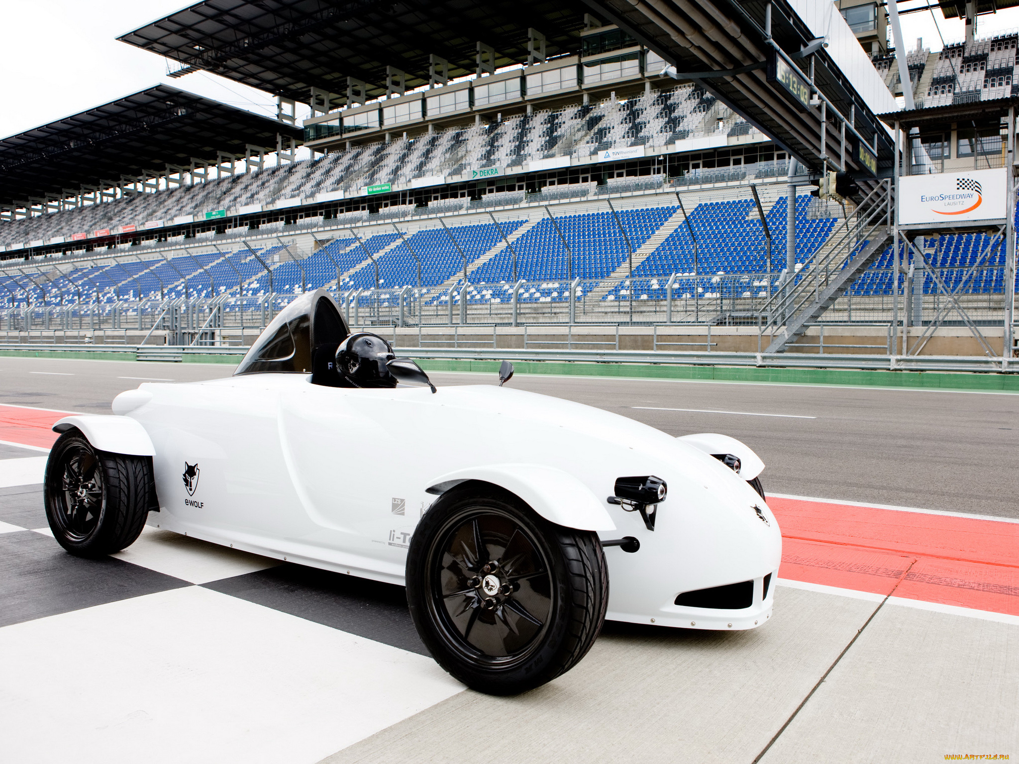 wolf, автомобили