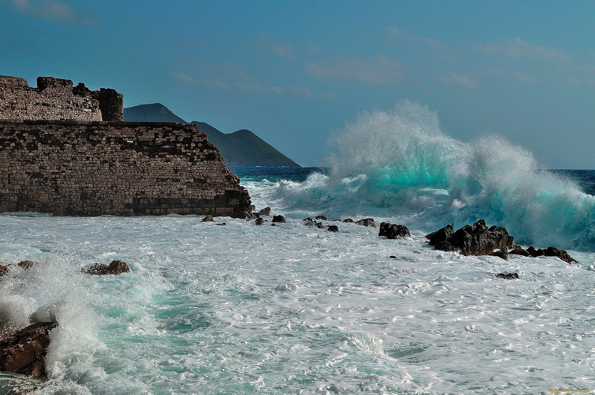 природа, побережье, лазурь, брызги, море, волна, пена