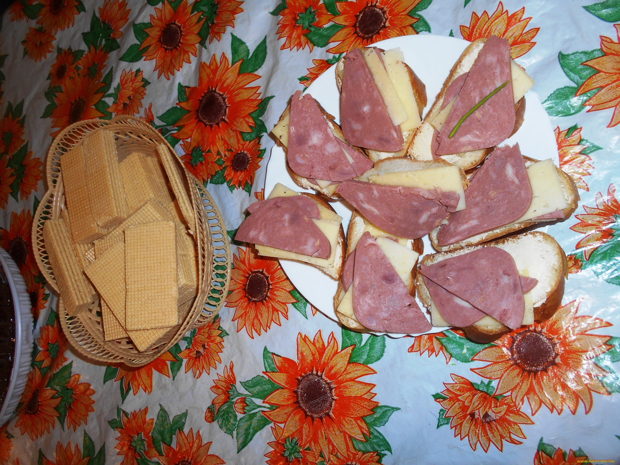 еда, бутерброды, , гамбургеры, , канапе, хлеб, сыр, колбаса, печенье, вафли