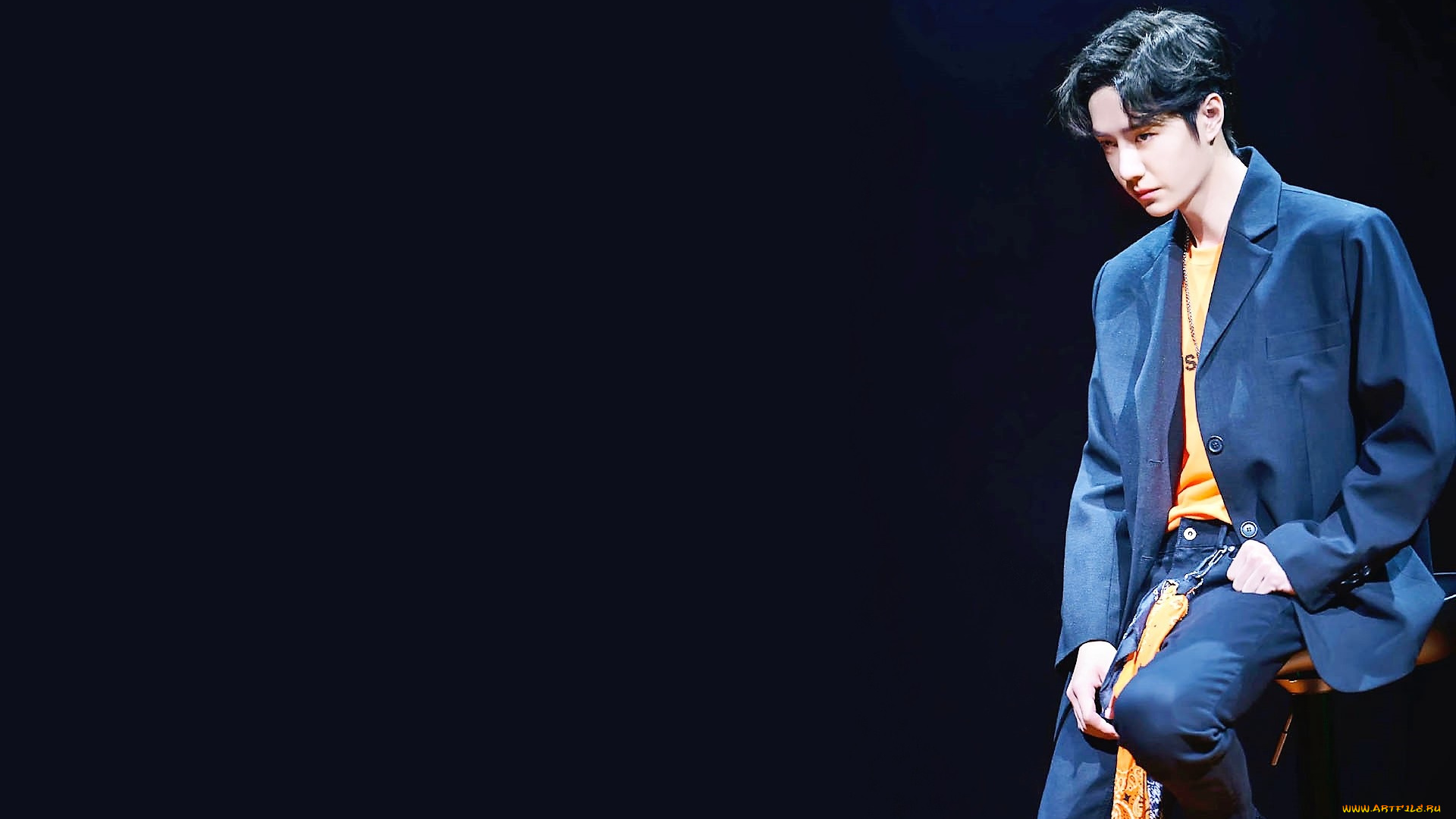 мужчины, wang, yi, bo, актер, костюм, стул