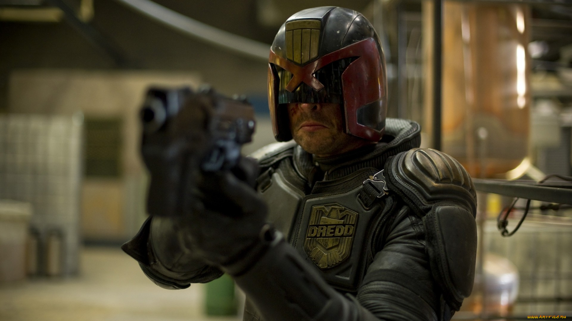 dredd, , 2012, кино, фильмы, -unknown, , другое, судья, дредд, карл, урбан, фантастика, боевик, криминал, фильмы, оружие, шлем, мужчины, кадры, из, фильмов