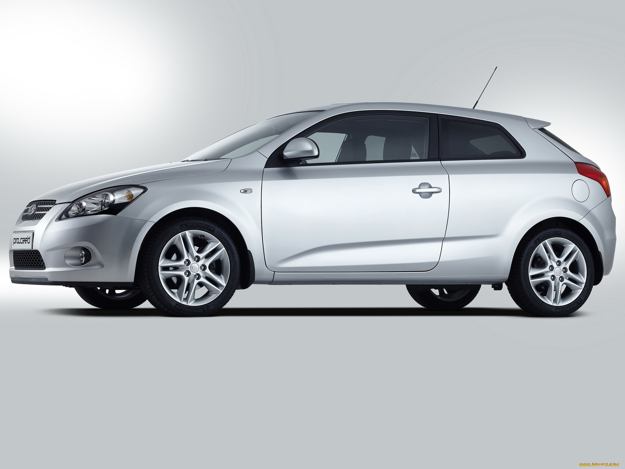 автомобили, kia