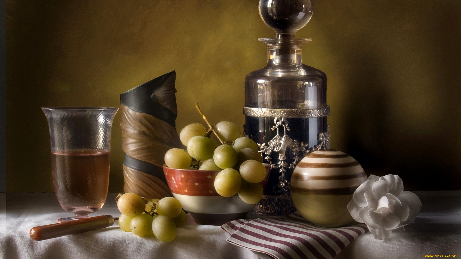 еда, натюрморт, виноград, бутылка, бокал, гардения