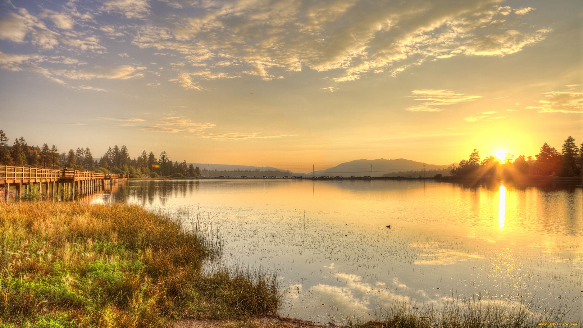 природа, восходы, закаты, солнце, свет, горы, мостик, горизонт, река, утро