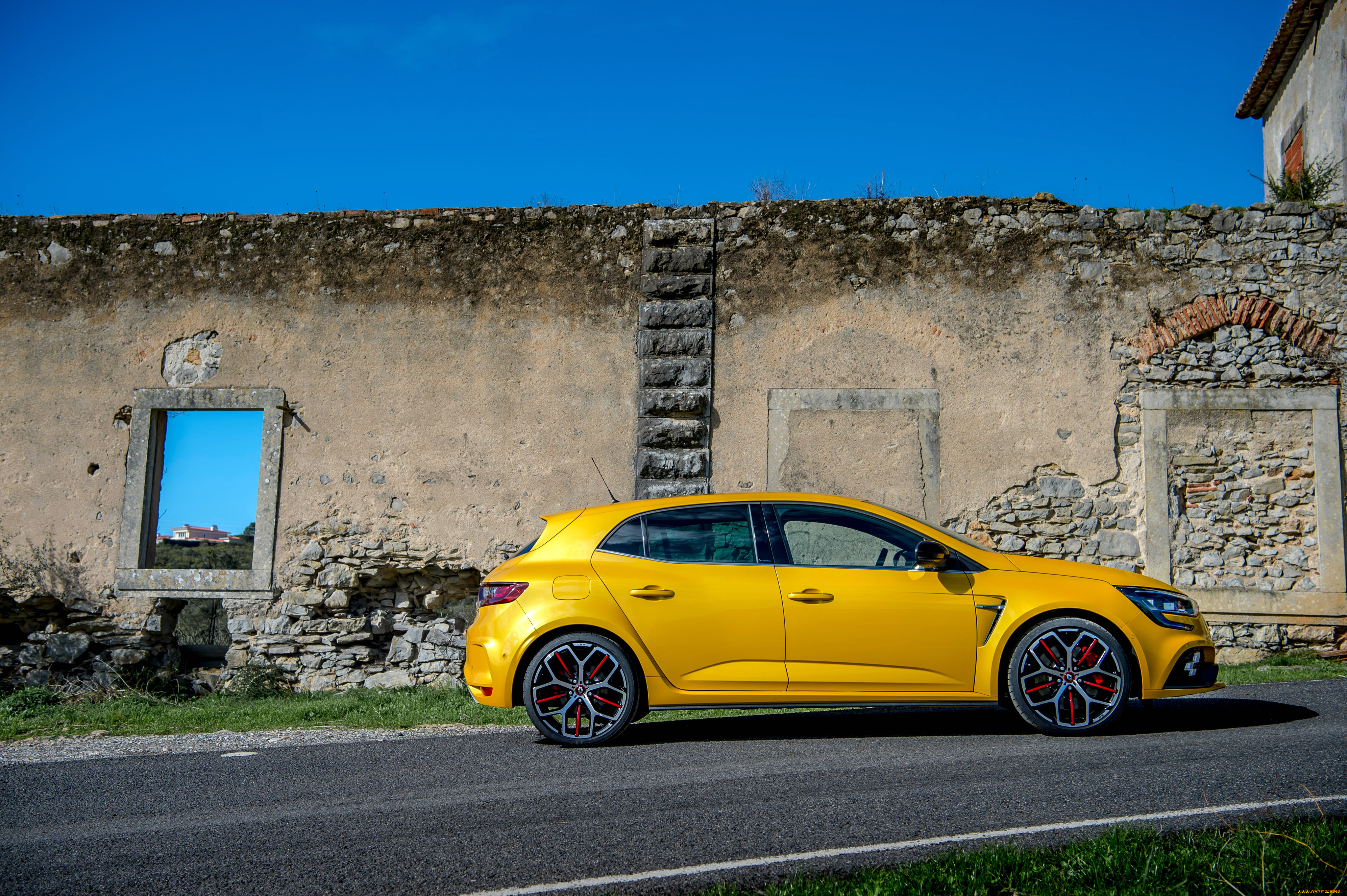 автомобили, renault