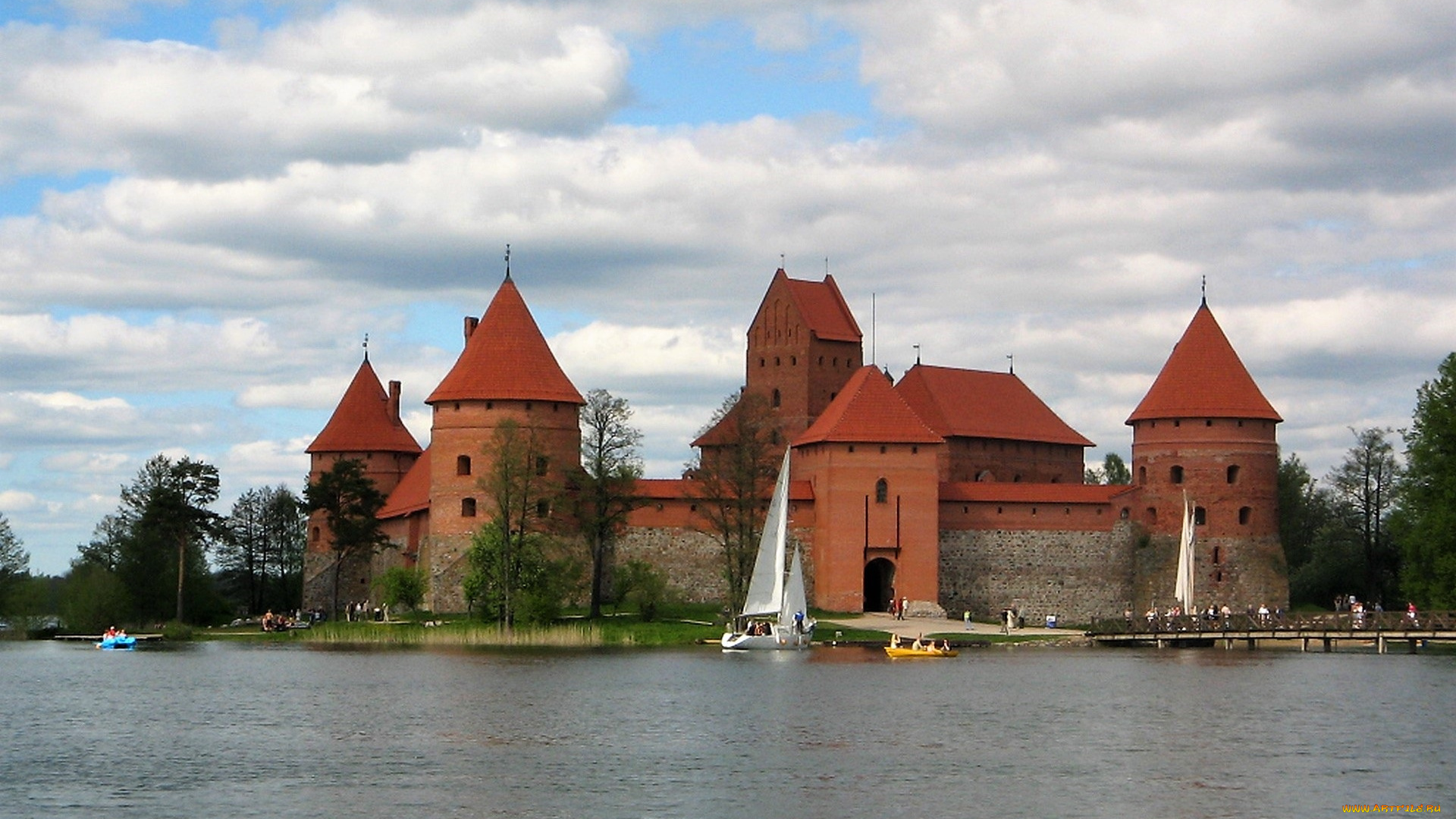 города, тракайский, замок, , литва, тракай, замок, яхта, люди