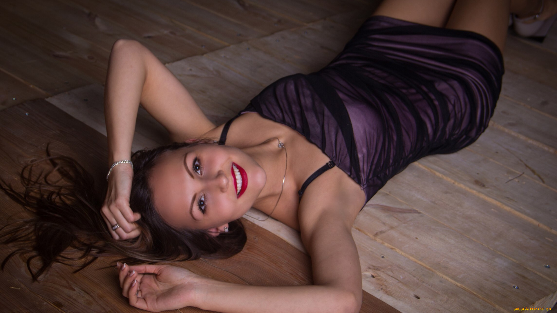 девушка, -, girl, девушки, -, брюнетки, , шатенки, девушка, женщина, брюнетка, темноволосая, сексуальная, модель, звезда, позирует, разная, обувь, верхняя, стильная, одежда, нижнее, эротическое, бельё, трусы, лифчик, колготки, чулки, аксессуары, макияж, и, множество, элементов, на, фотографии