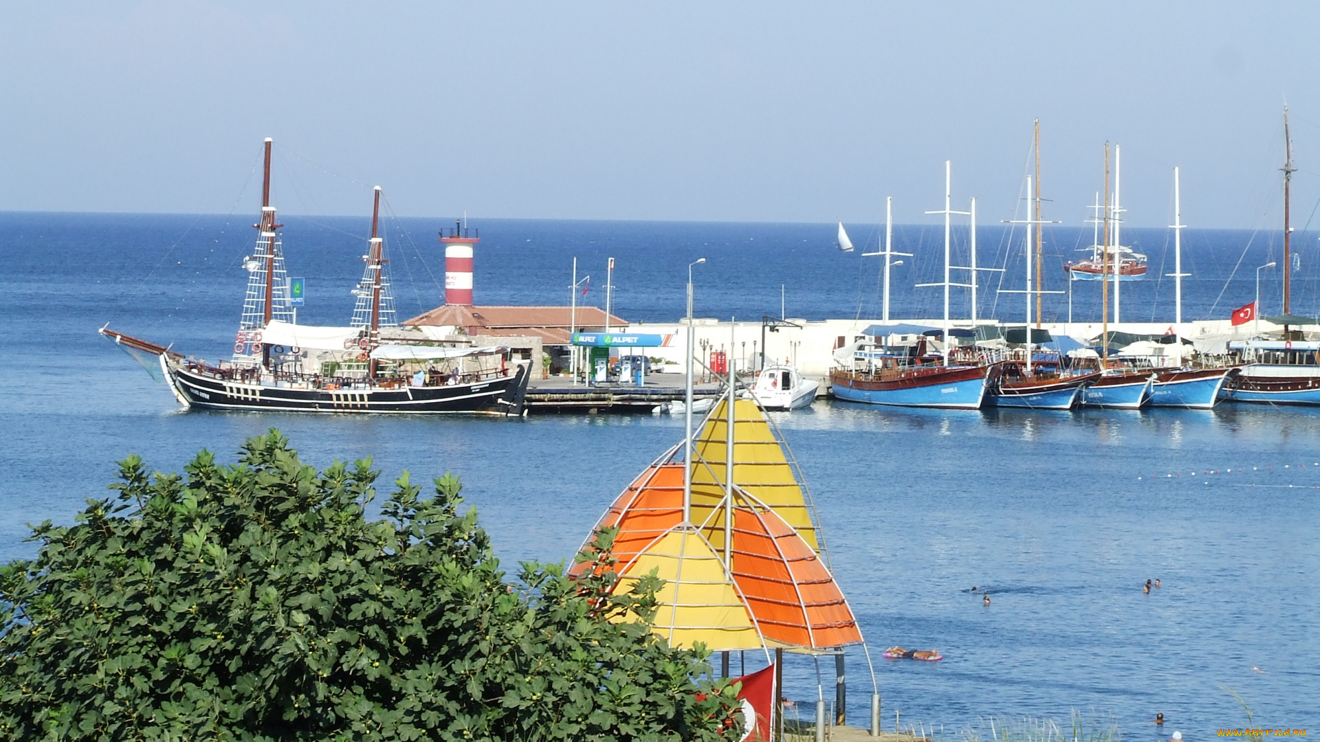 корабли, порты, причалы