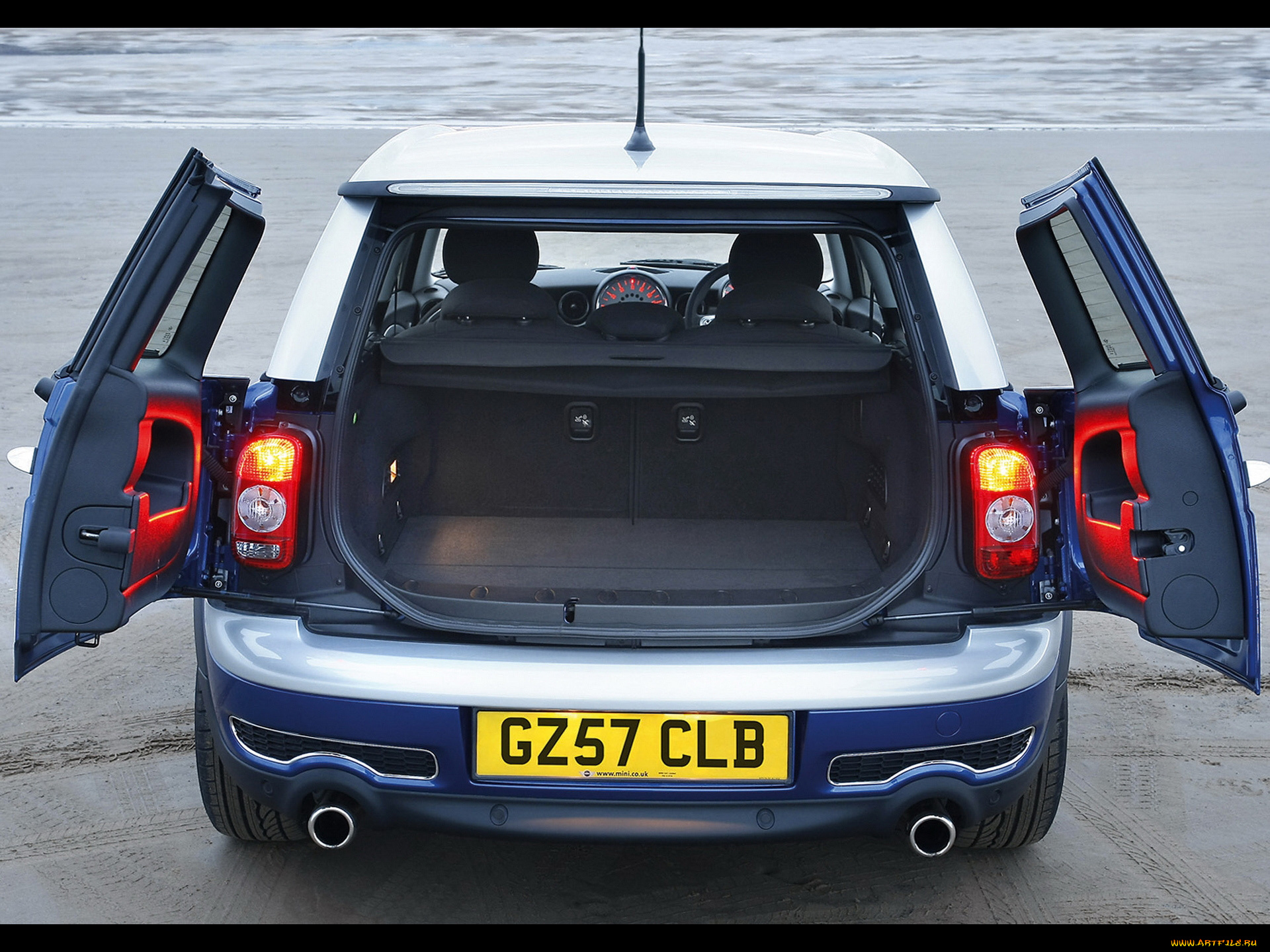 автомобили, mini