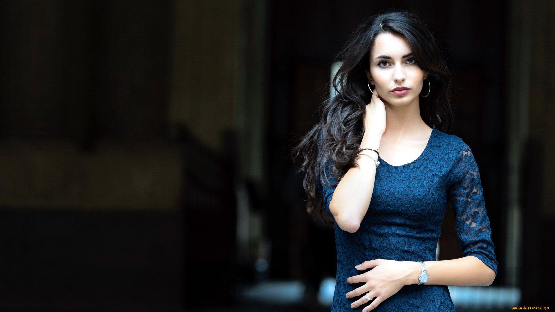 девушки, -, брюнетки, , шатенки, брюнетка, жест, синее, кружевное, платье