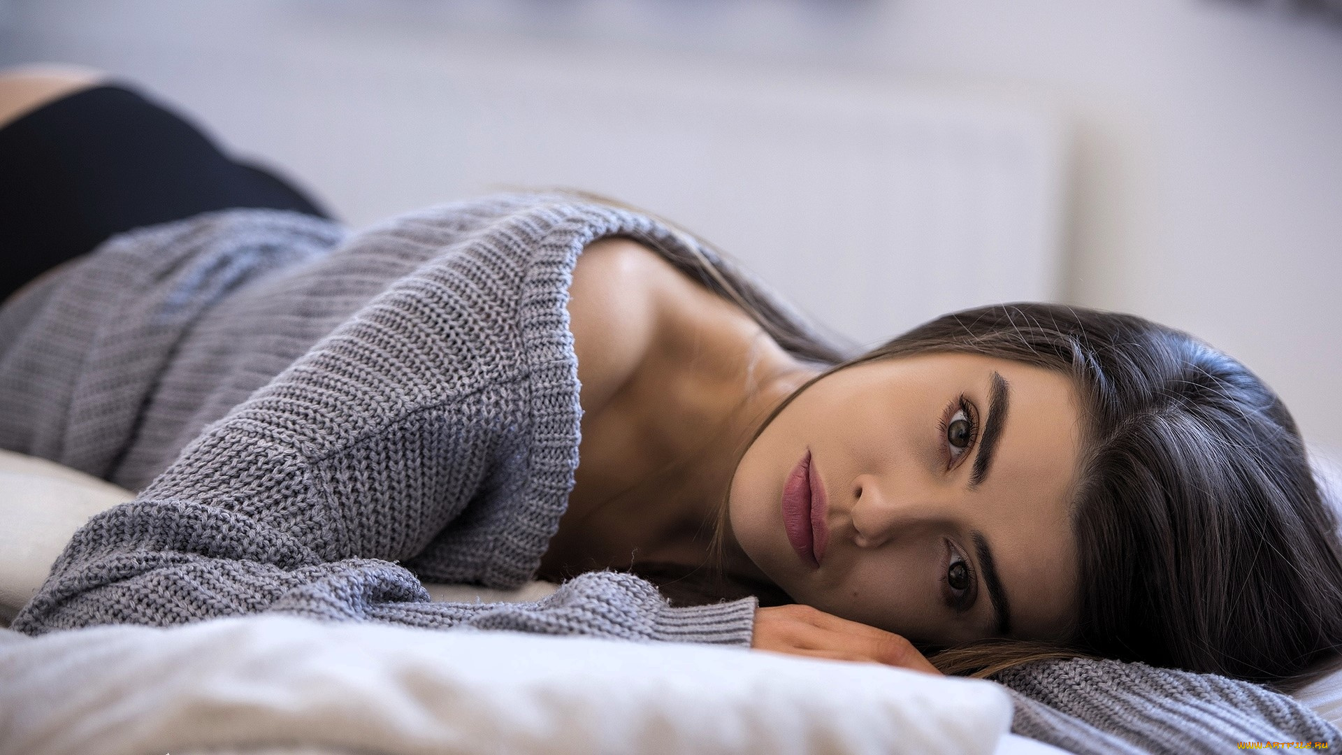 девушки, -, брюнетки, , шатенки, брюнетка, свитер, постель