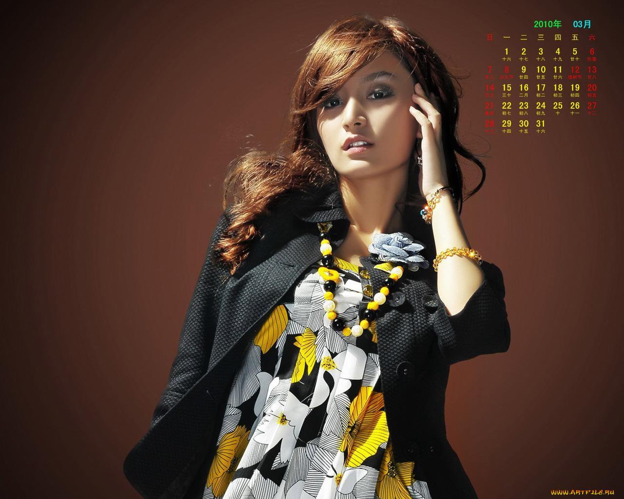 календари, девушки